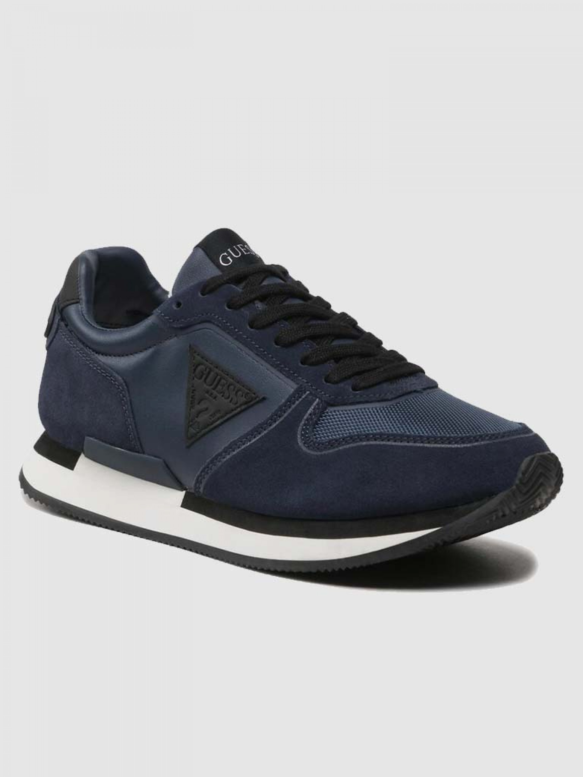 Sneakers Man Guess