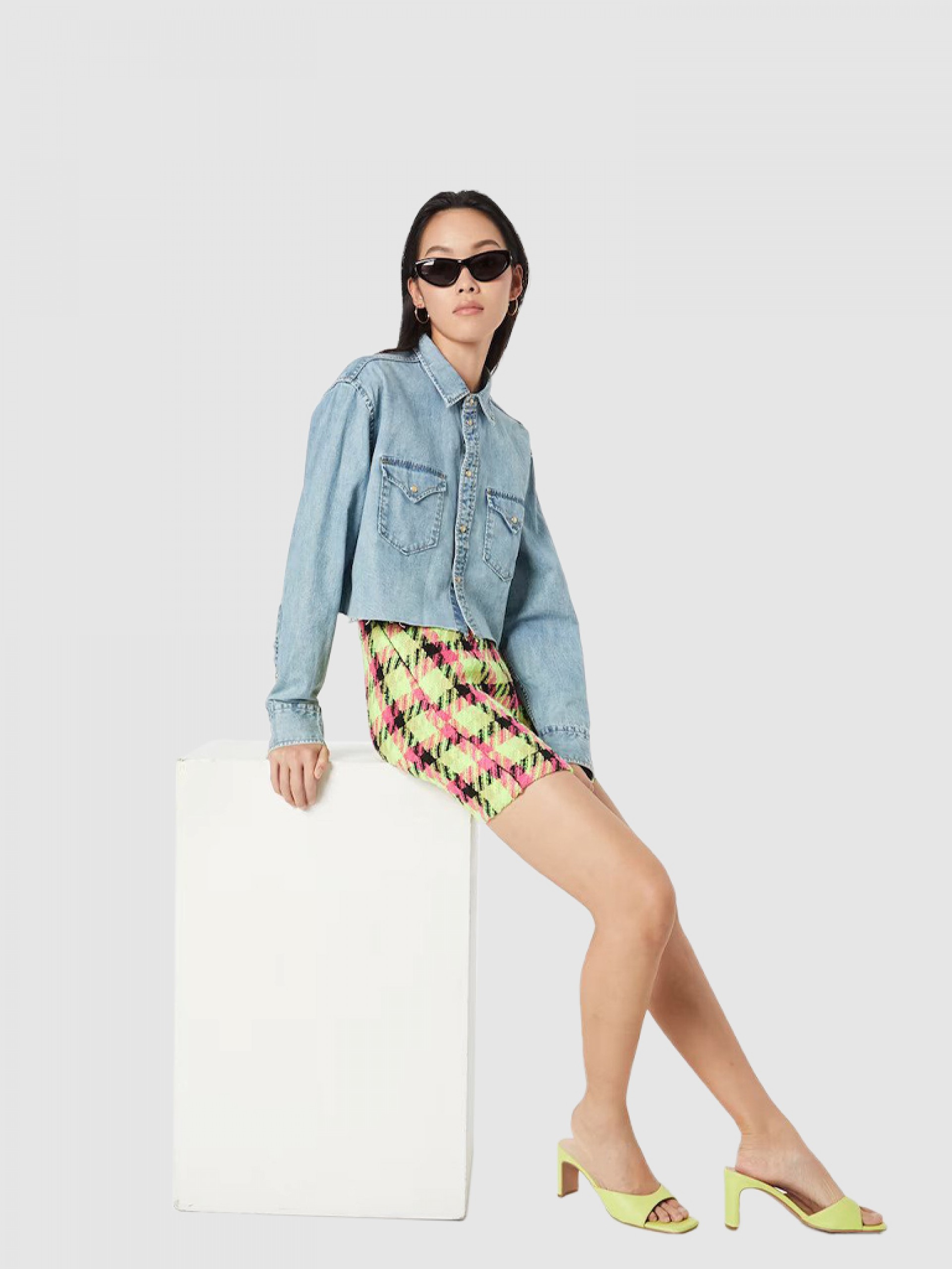 Shirt Woman Replay