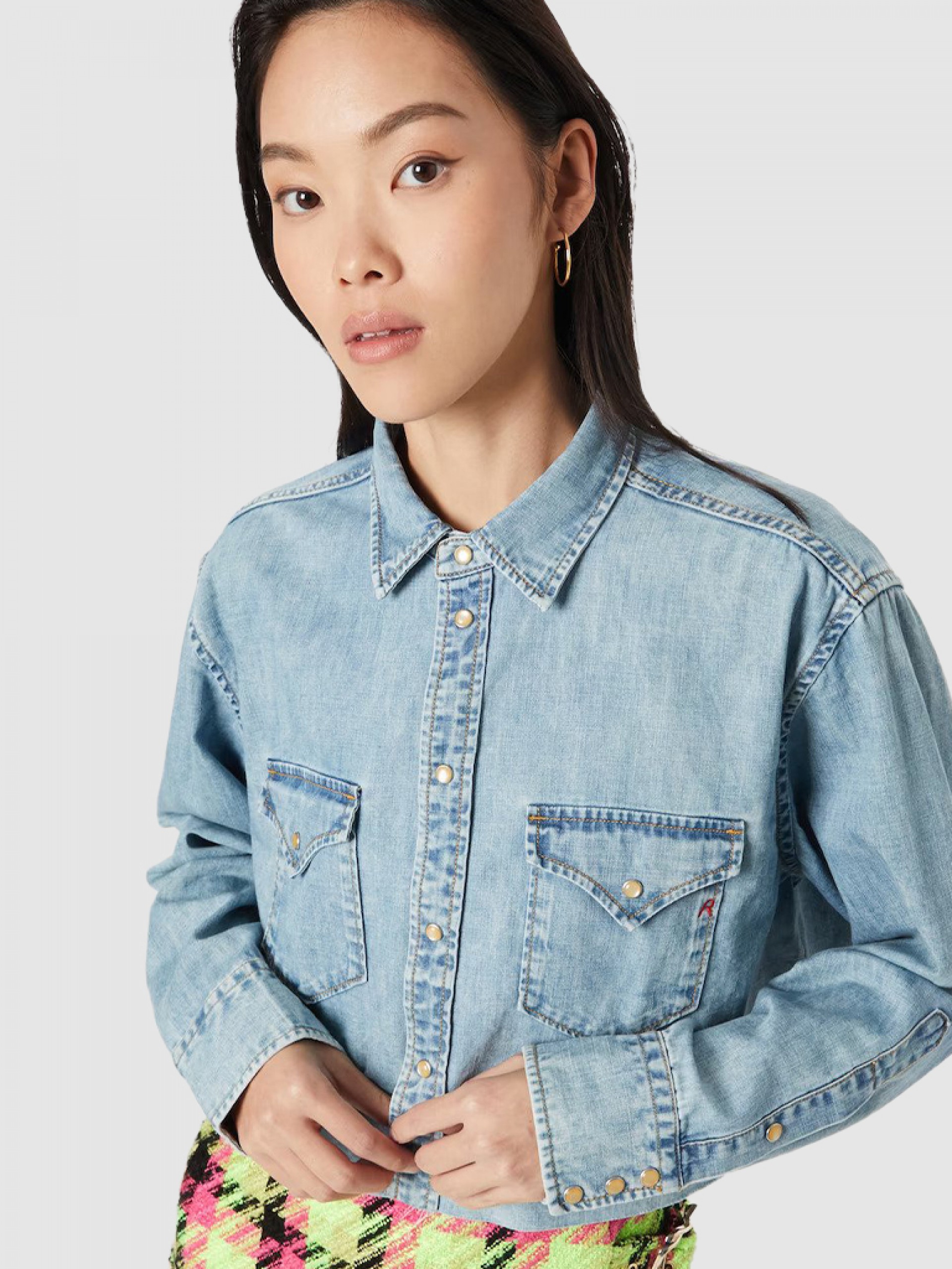 Shirt Woman Replay