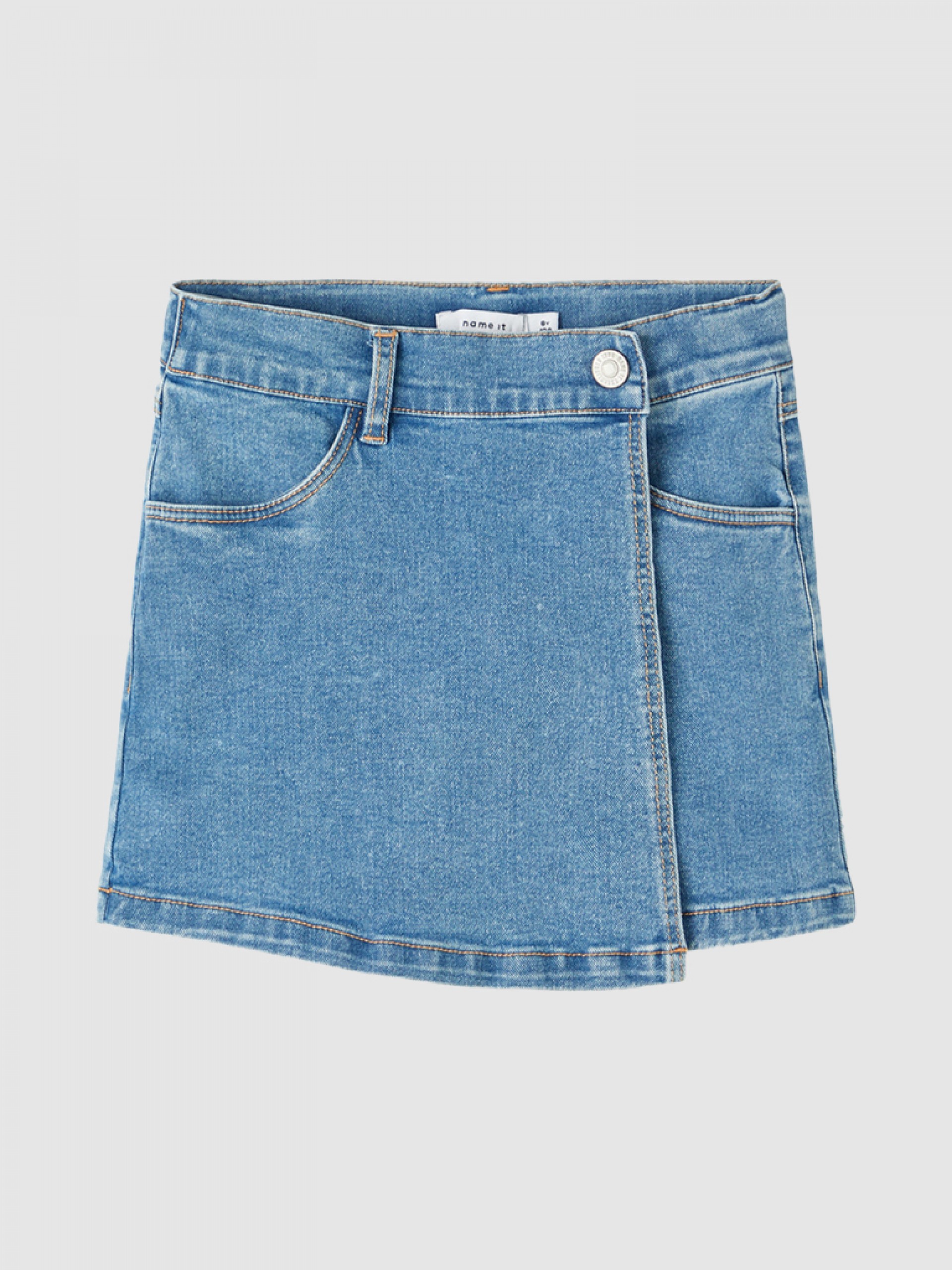 Shorts Girl Name It