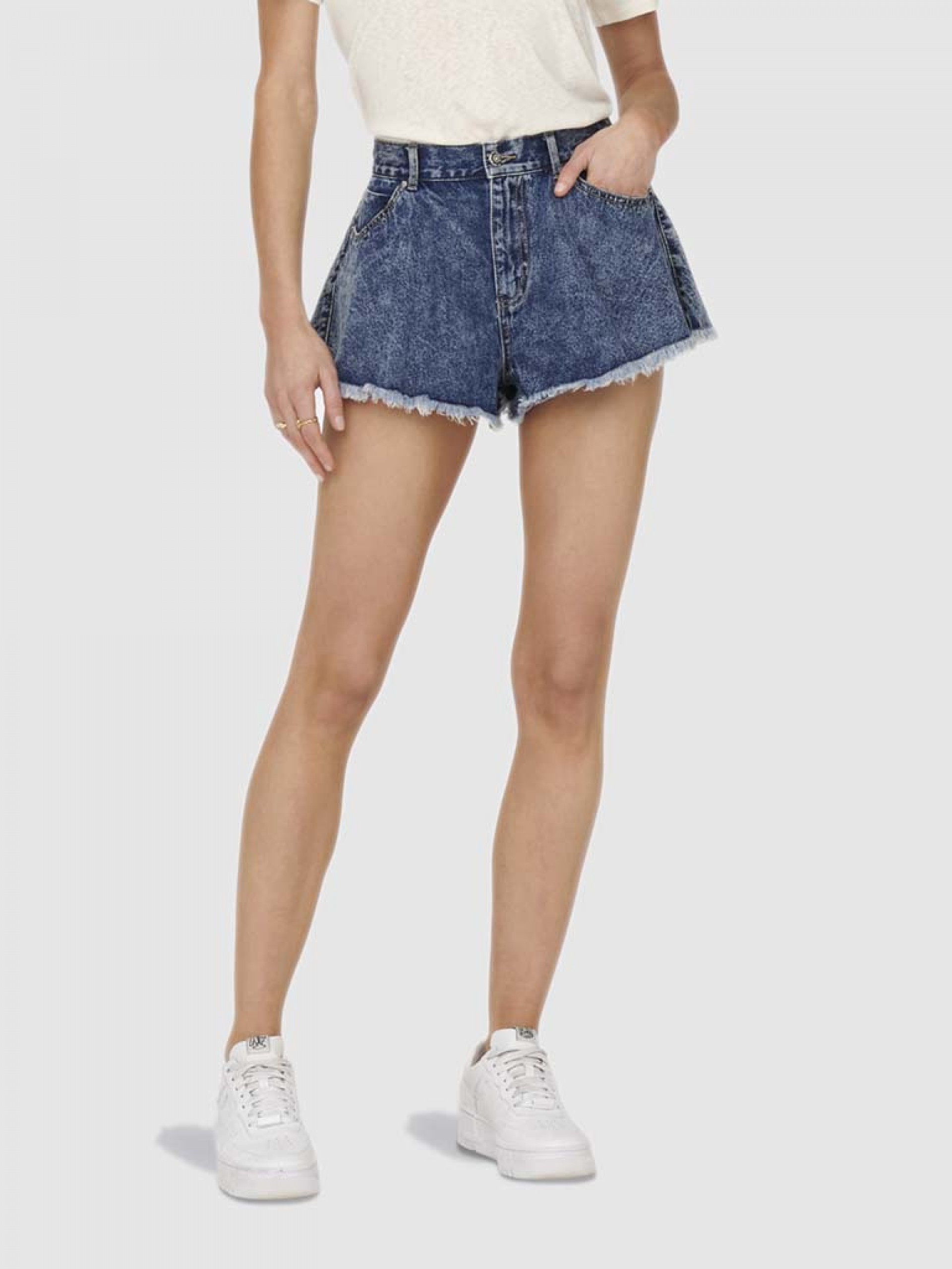 Pantalones Cortos Mujer Only