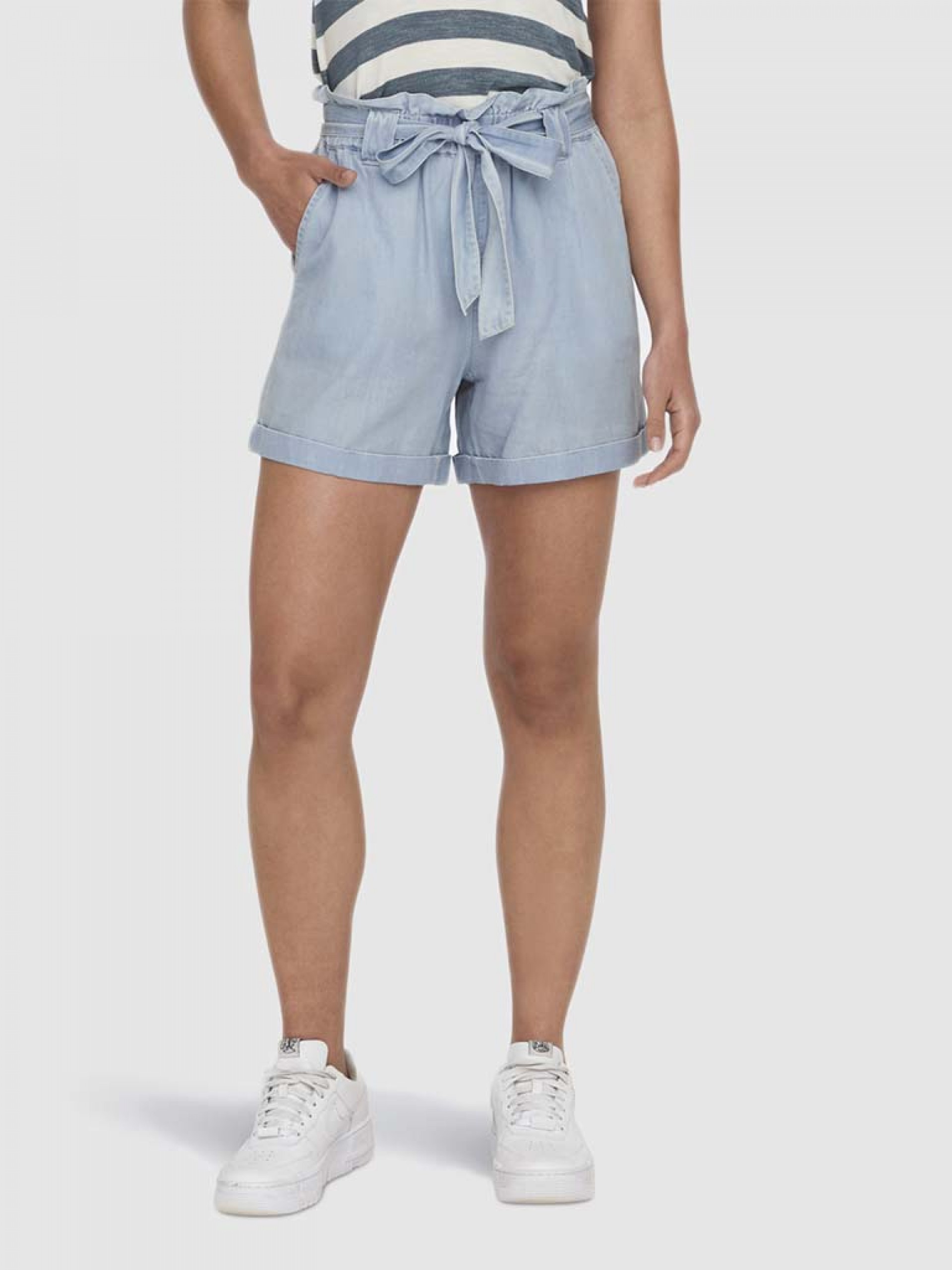 Pantalones Cortos Mujer Only