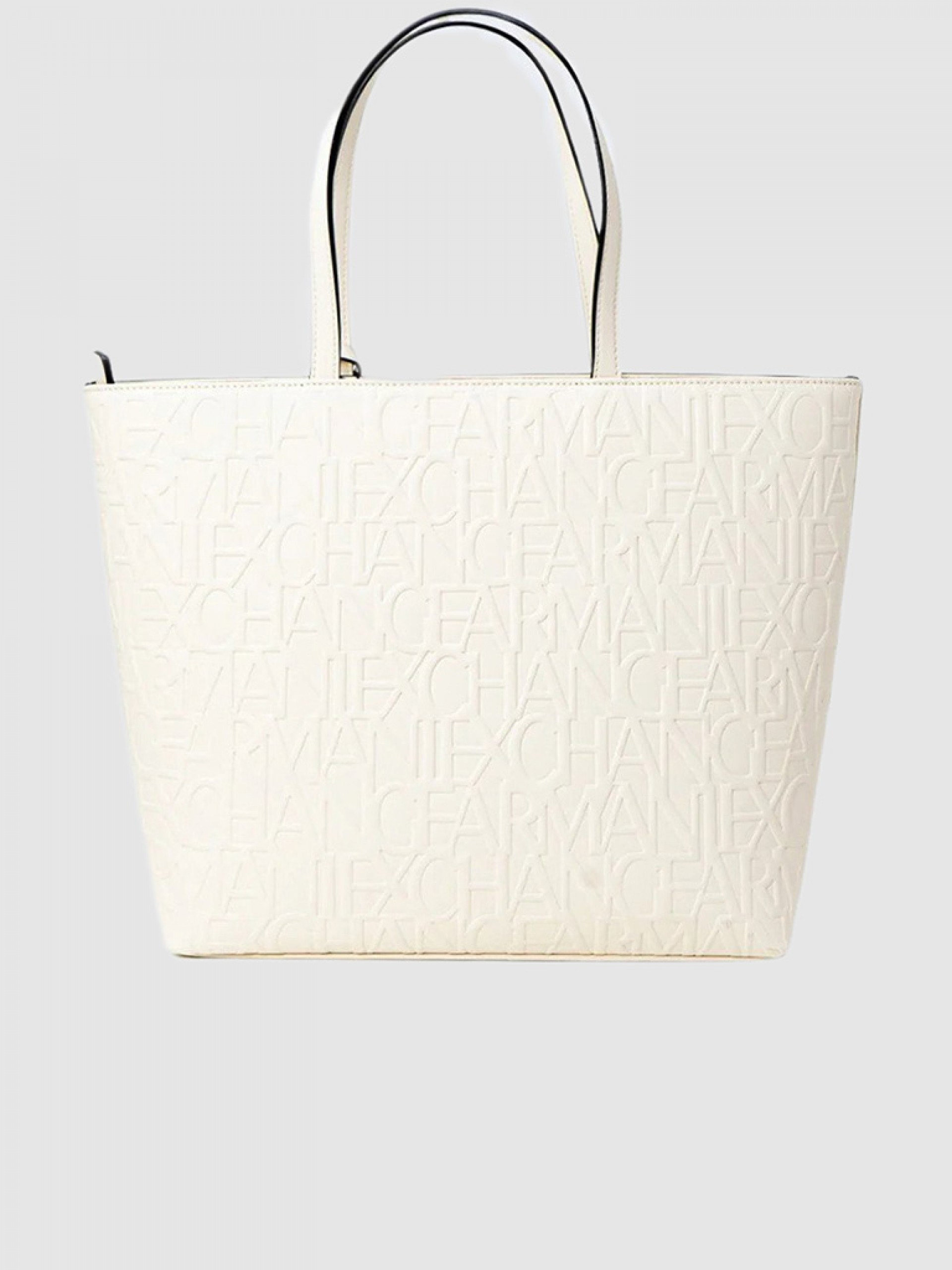 Shoppers Woman Armani Exchange