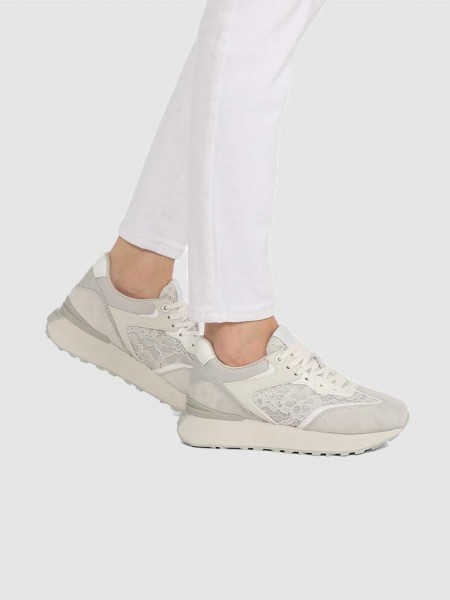 Sapatilhas Mulher Guess