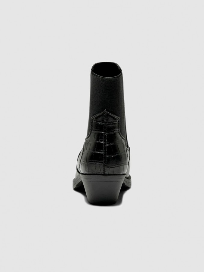 Boots Woman Only