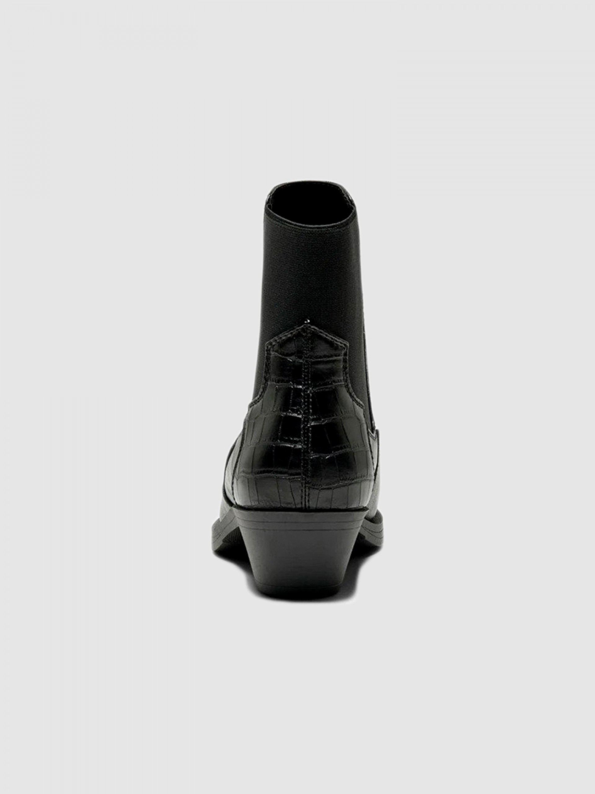 Boots Woman Only