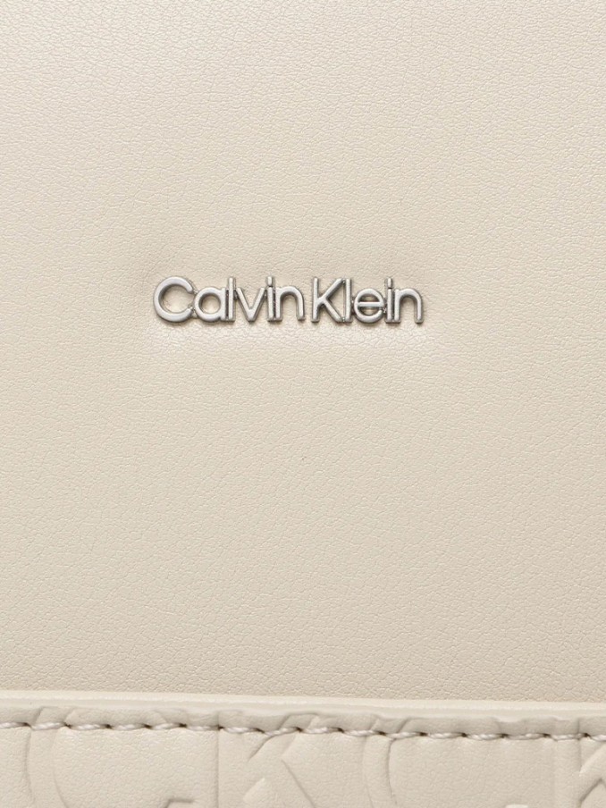 Shoppers Woman Calvin Klein