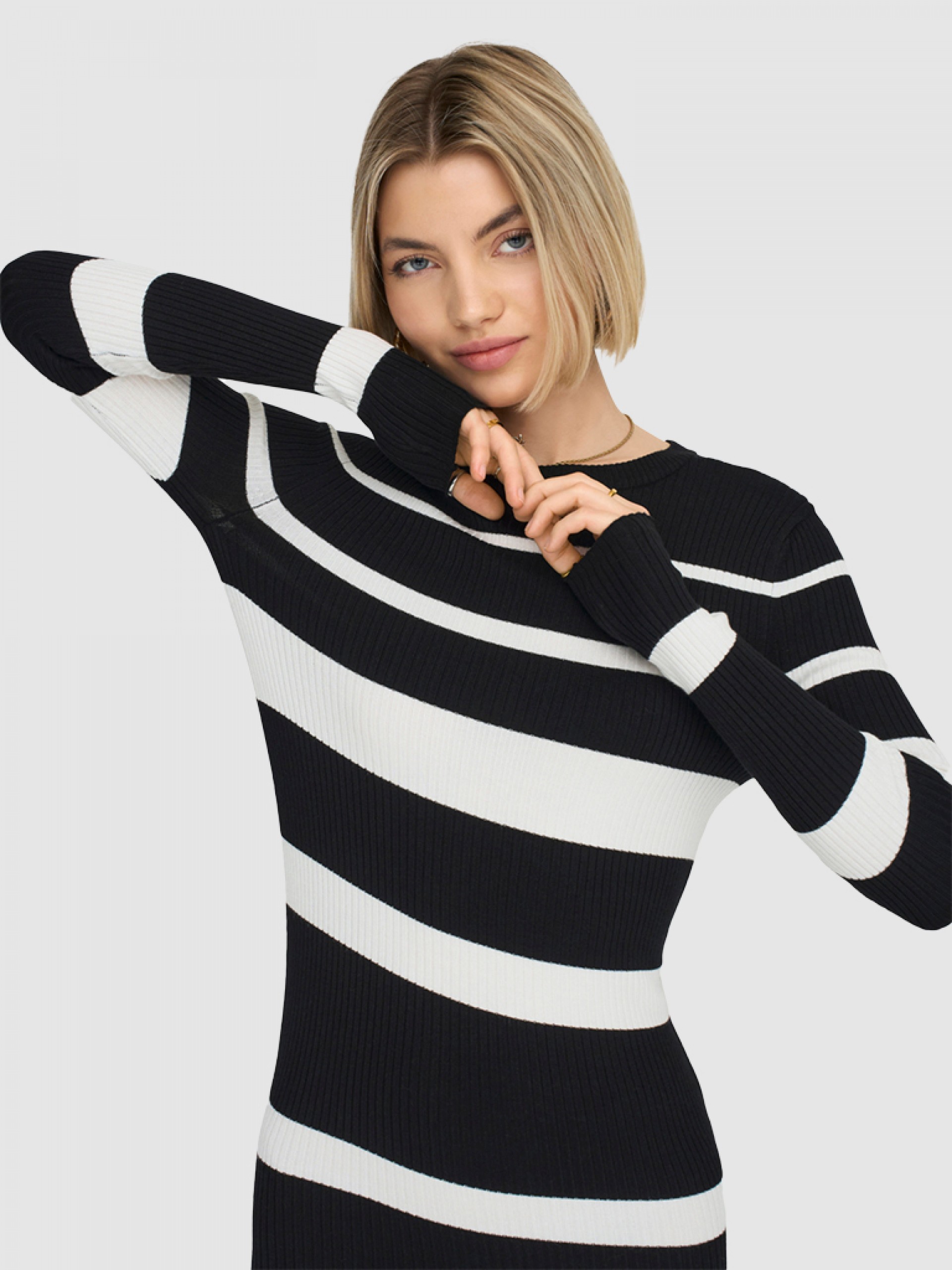 Dress Woman Only