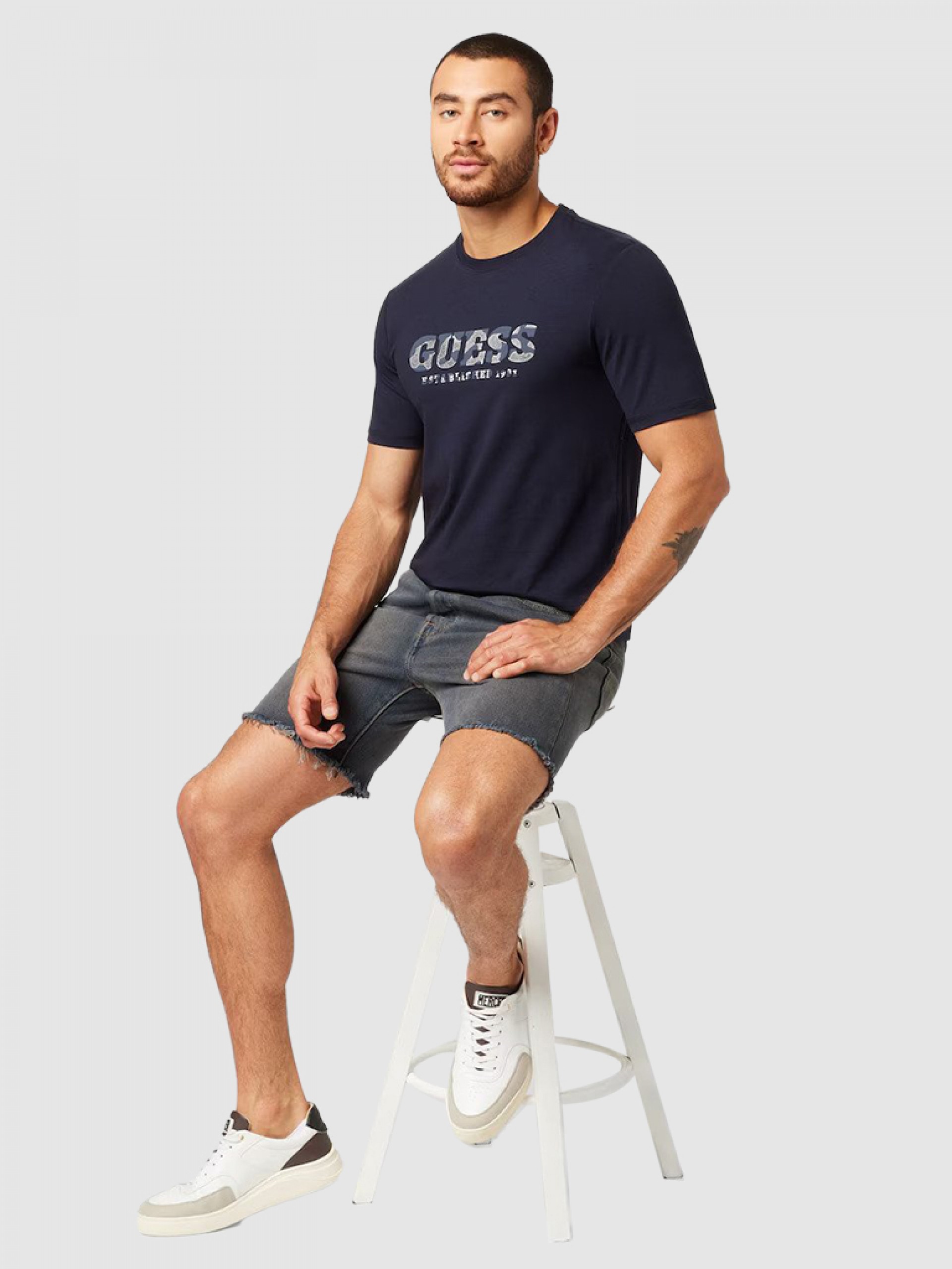 T-Shirt Man Guess