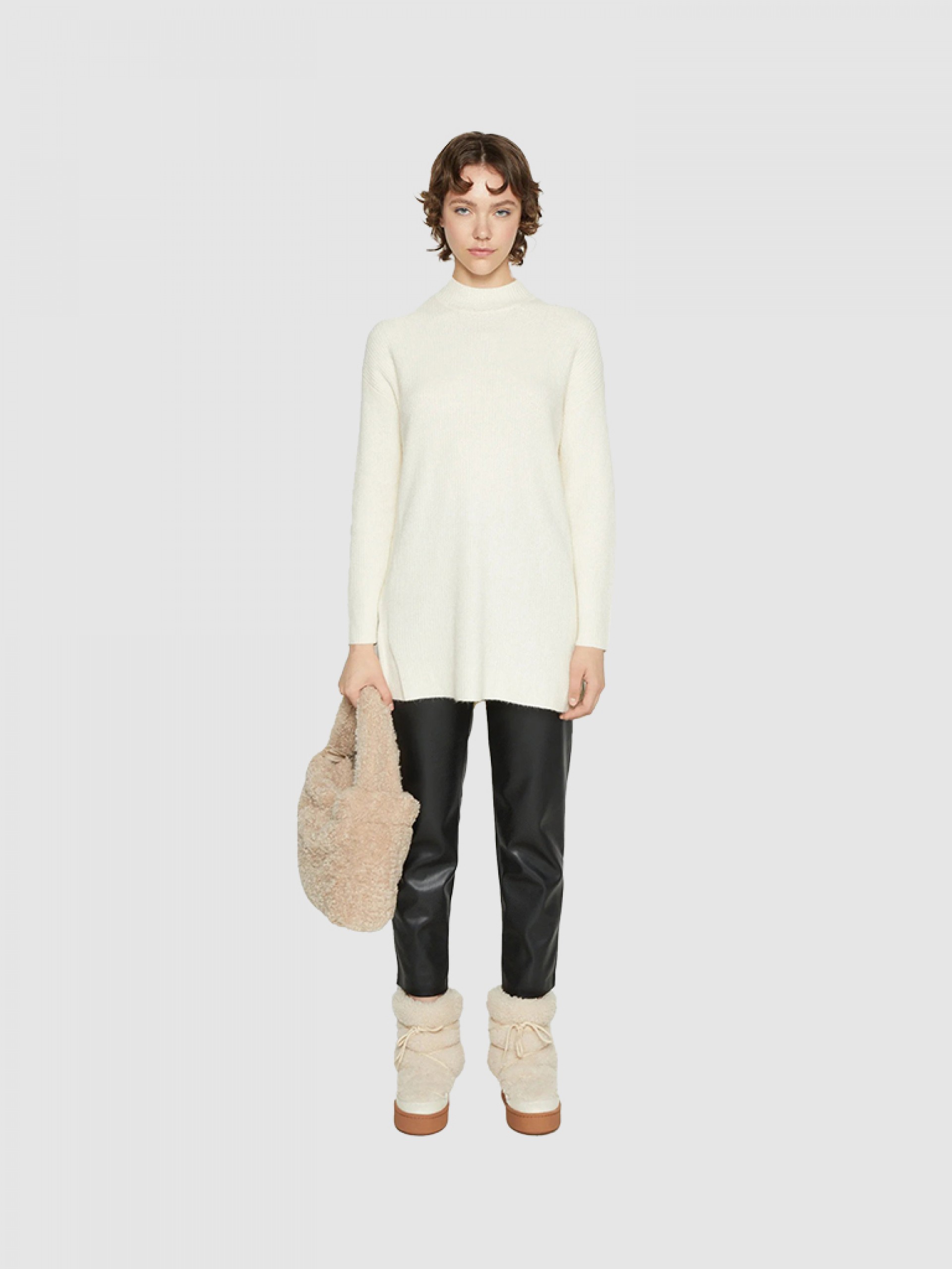 Pullover Woman Only