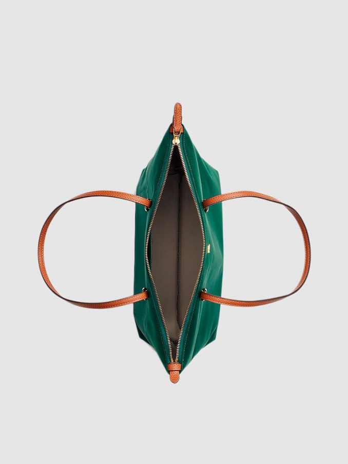 Shoppers Woman Polo Ralph Lauren