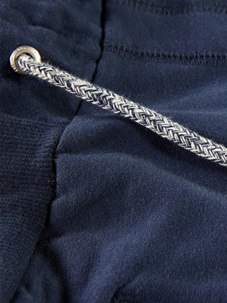 Calas Menino Name It