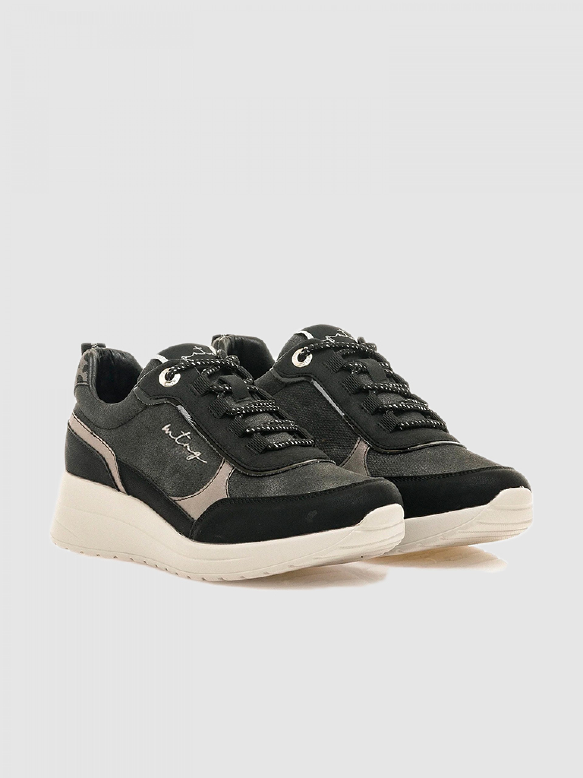 Sneakers Woman Mtng