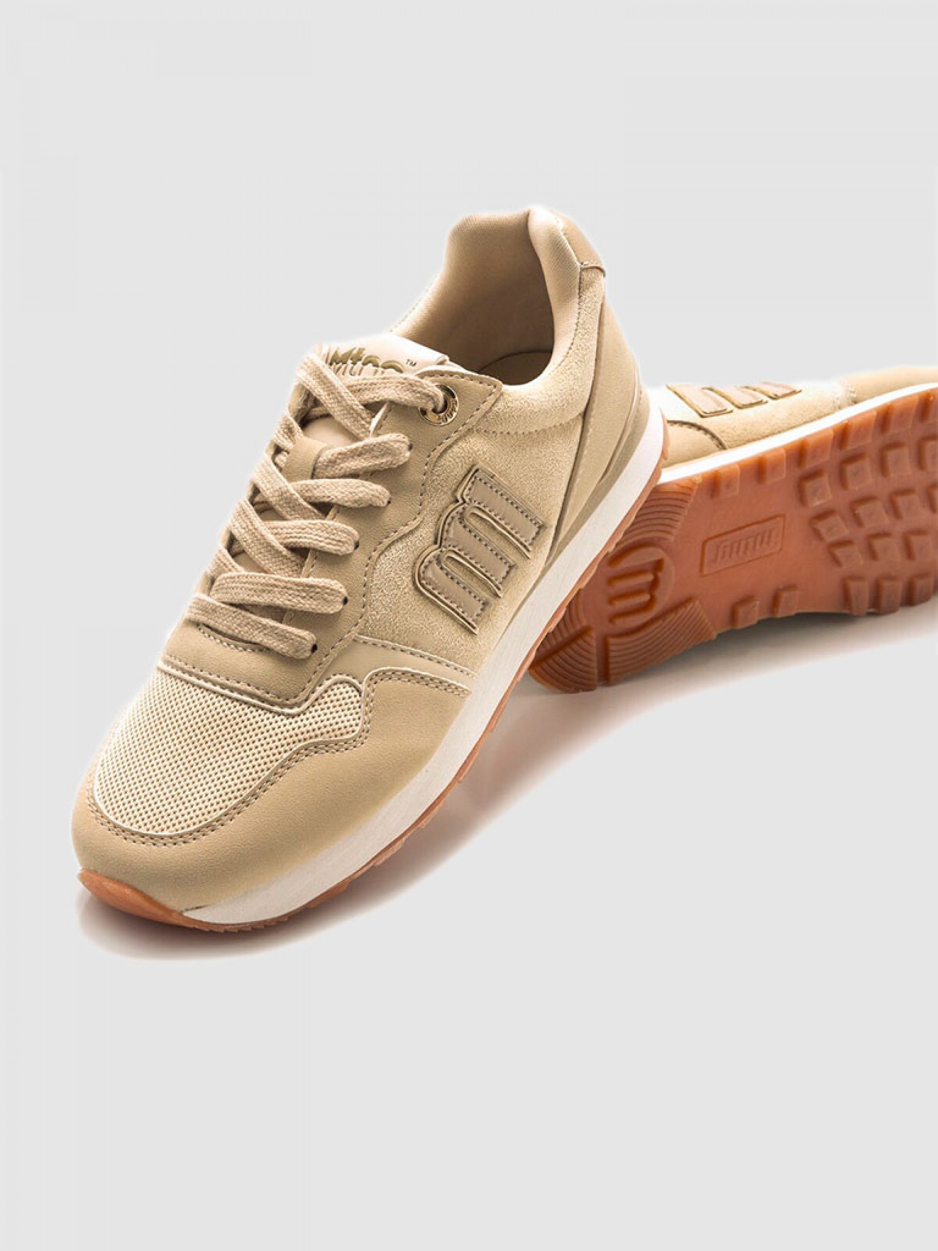 Sneakers Woman Mtng