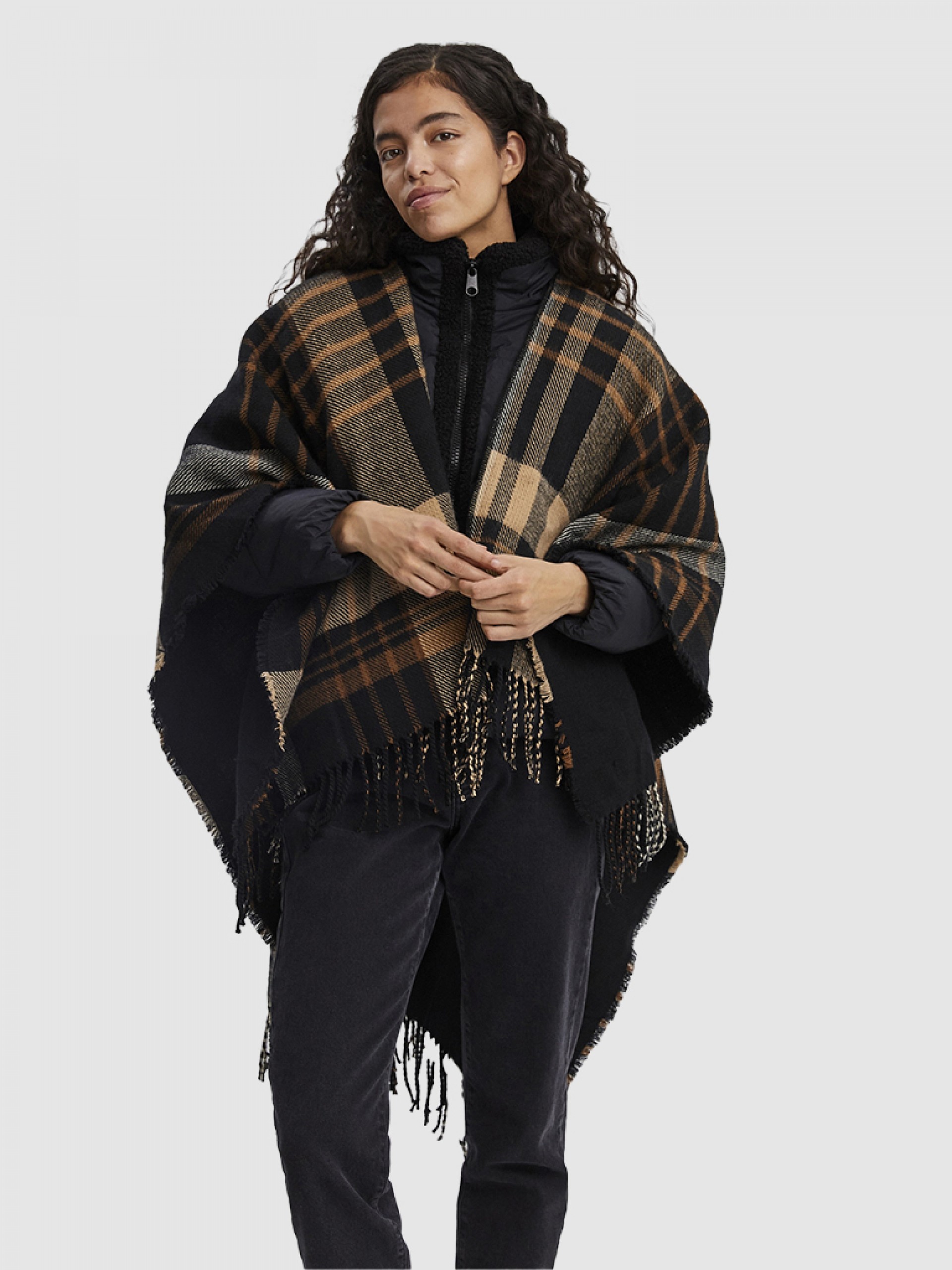 Capas y ponchos Mujer Vero Moda