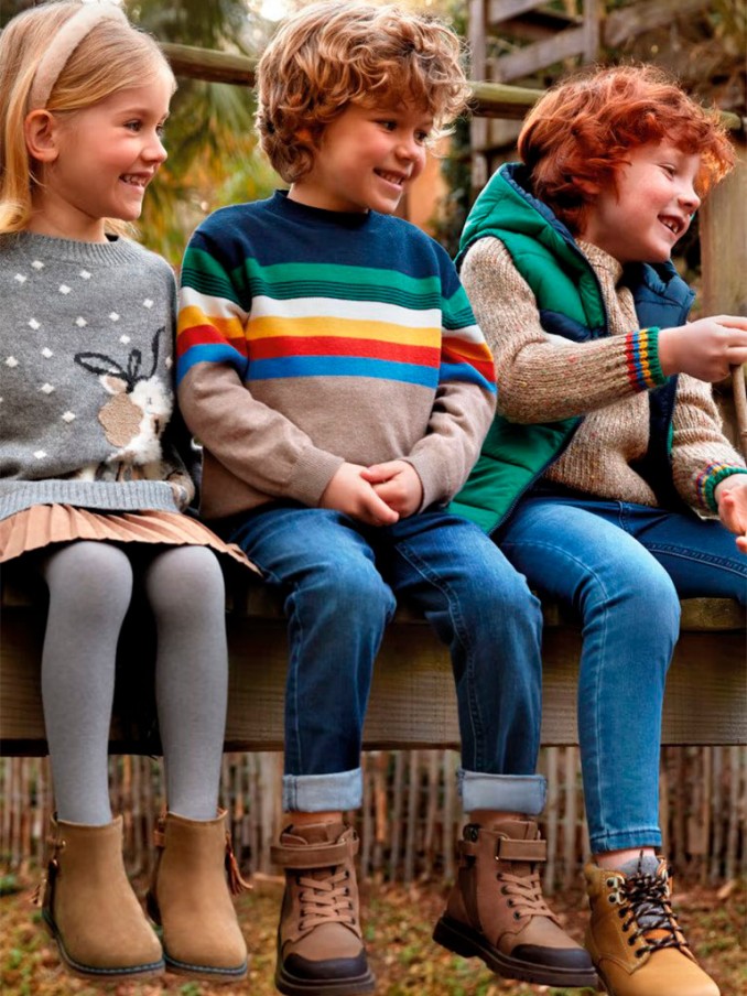 Cal�as Menino Mayoral