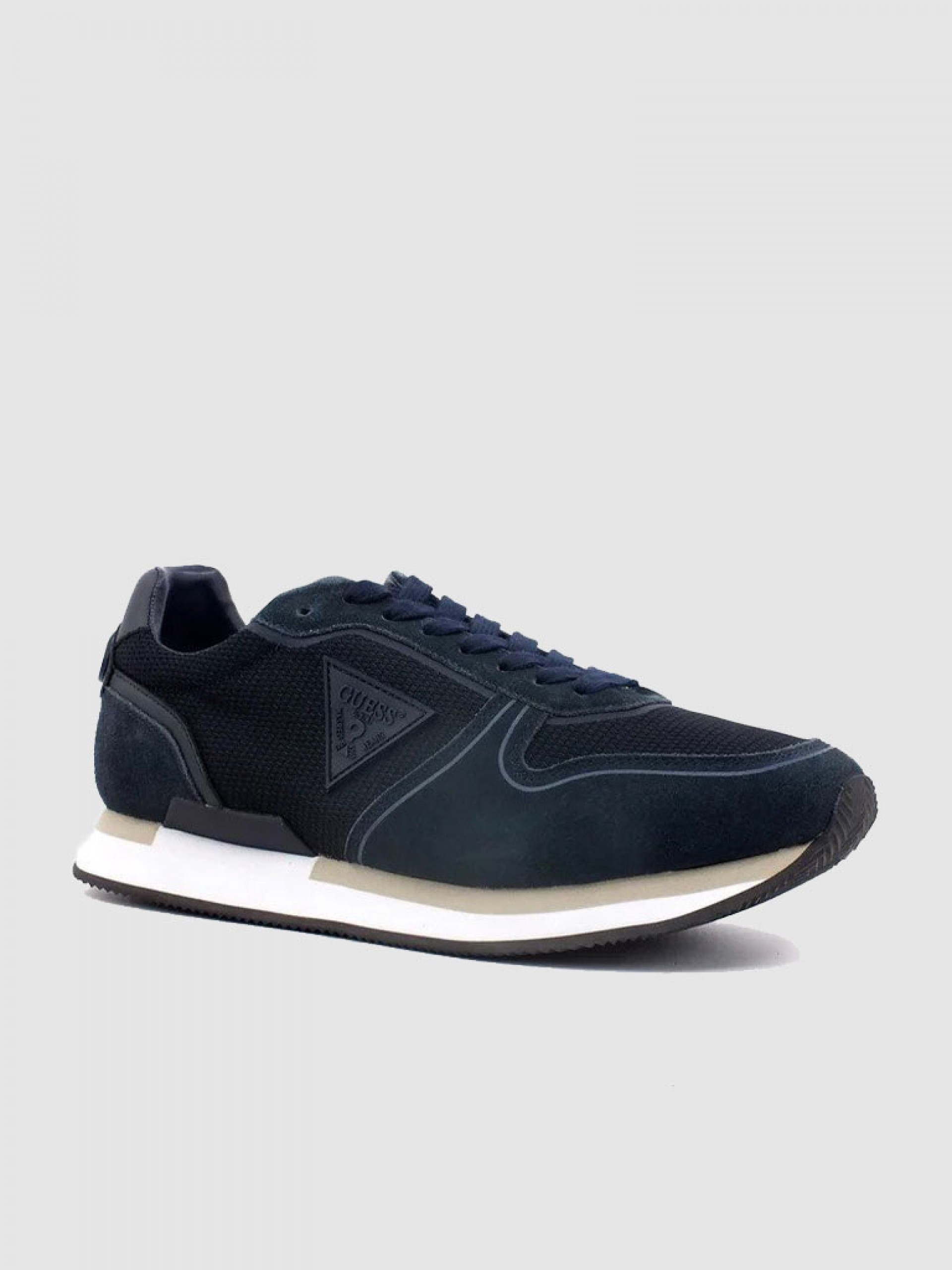 Sneakers Man Guess