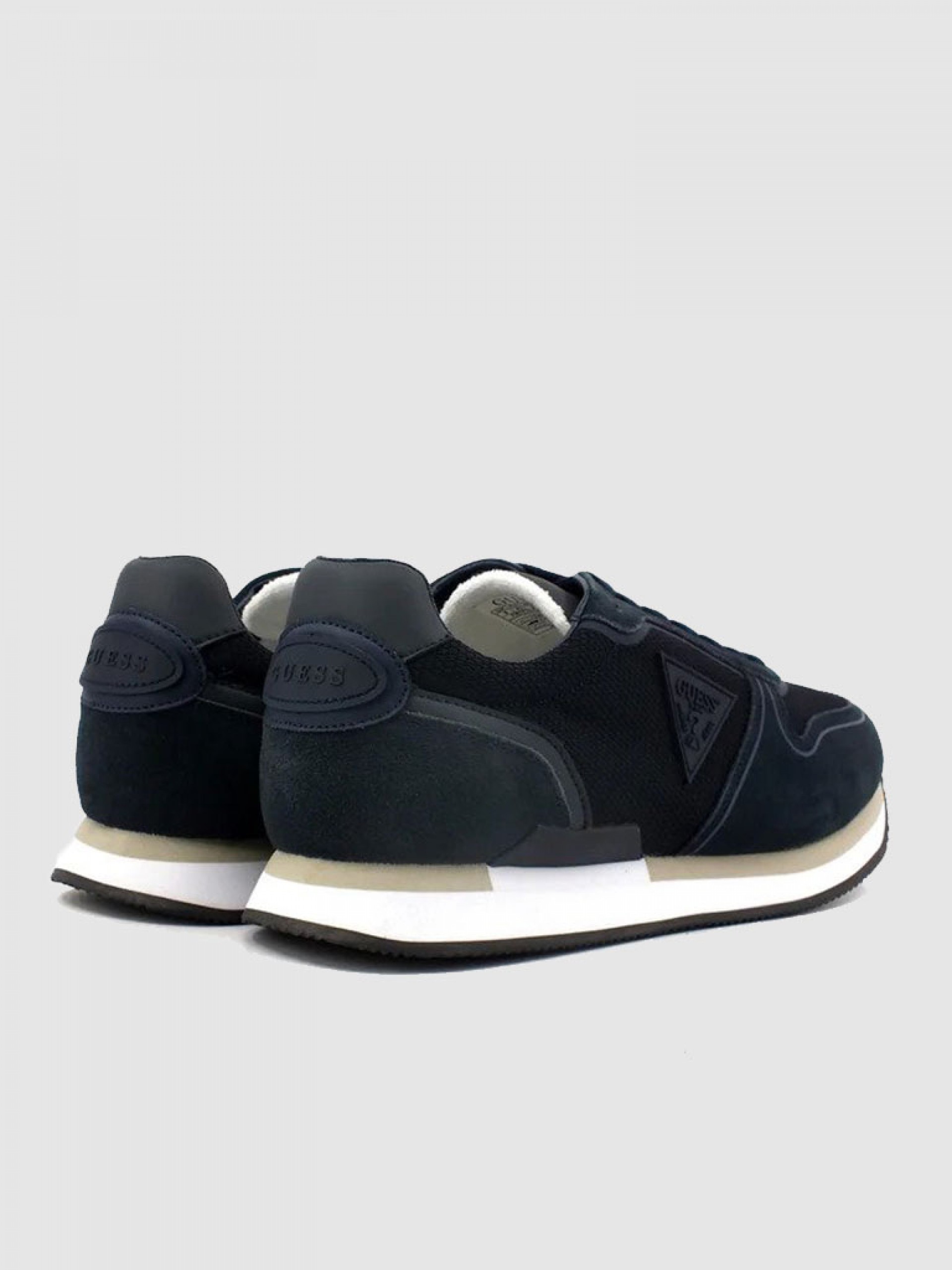 Sneakers Man Guess