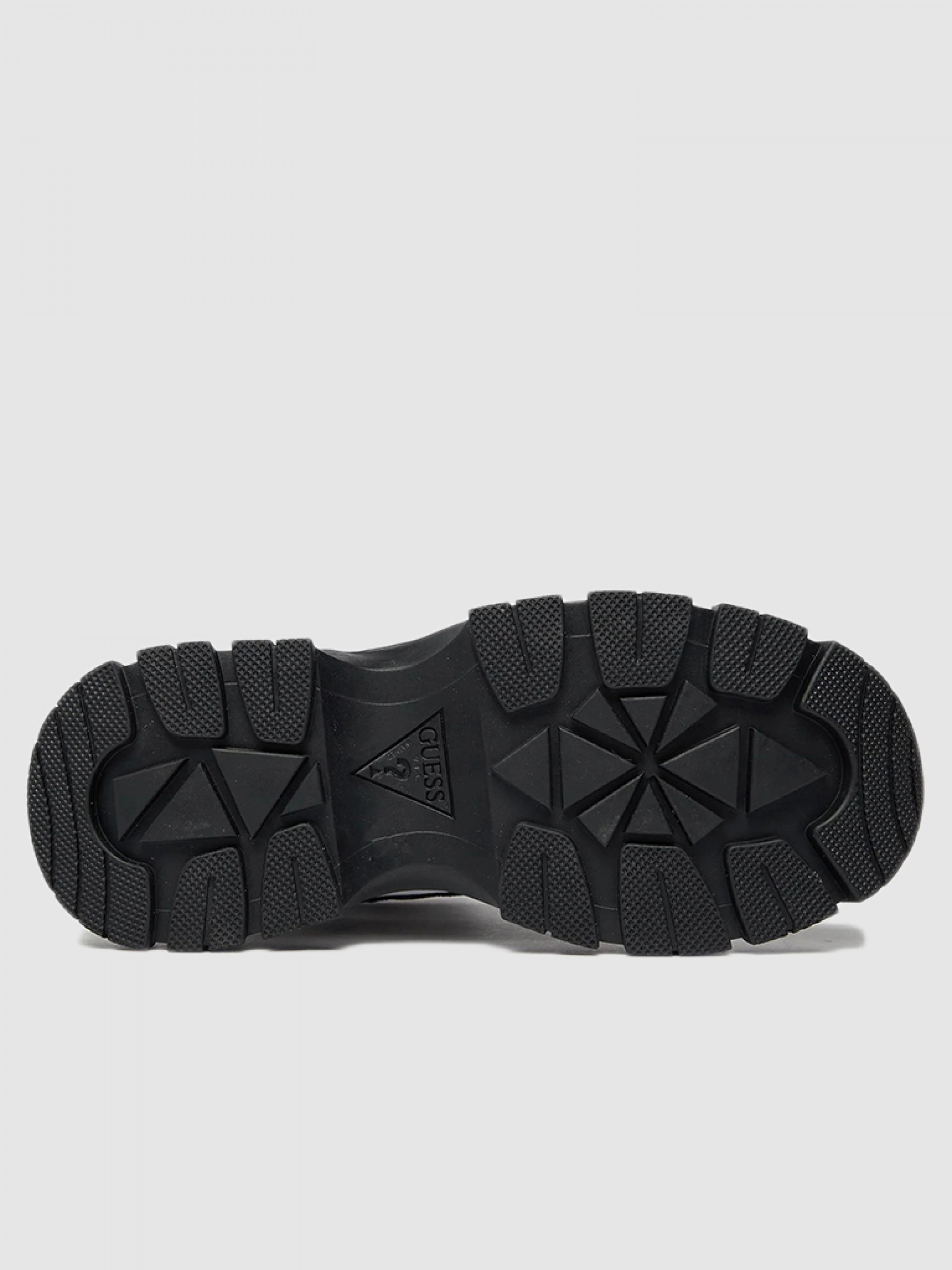 Sneakers Woman Guess