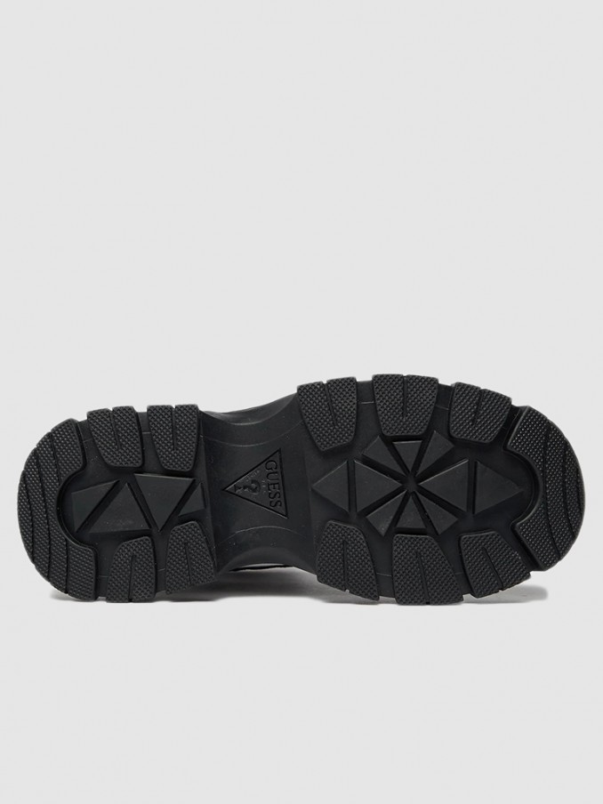 Sneakers Woman Guess