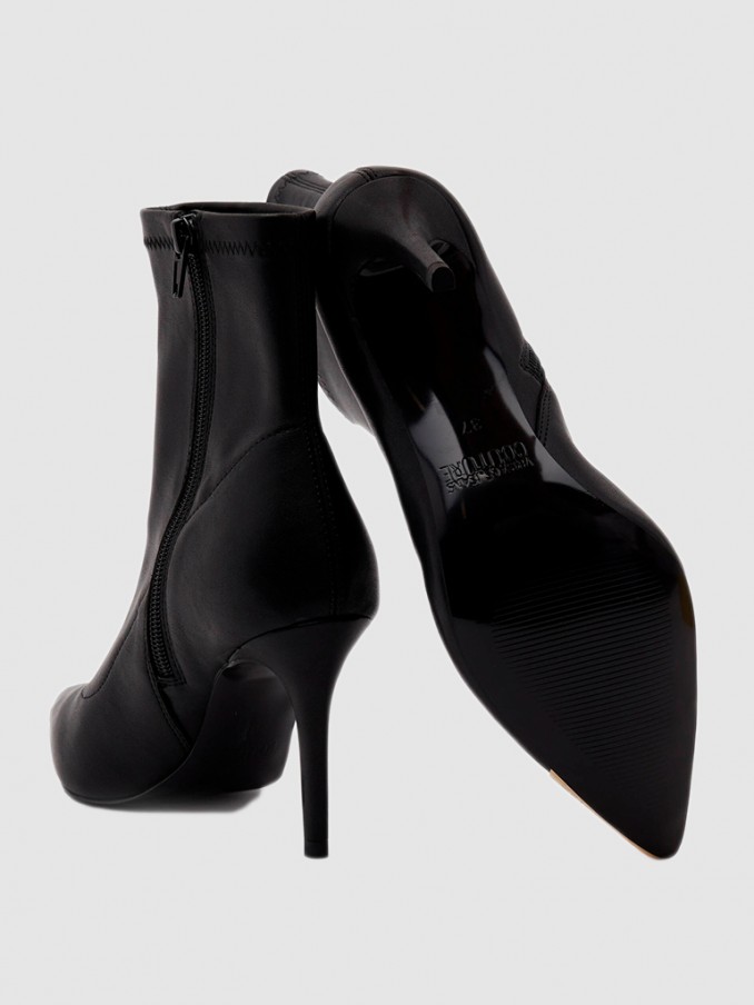 Boots Woman Versace