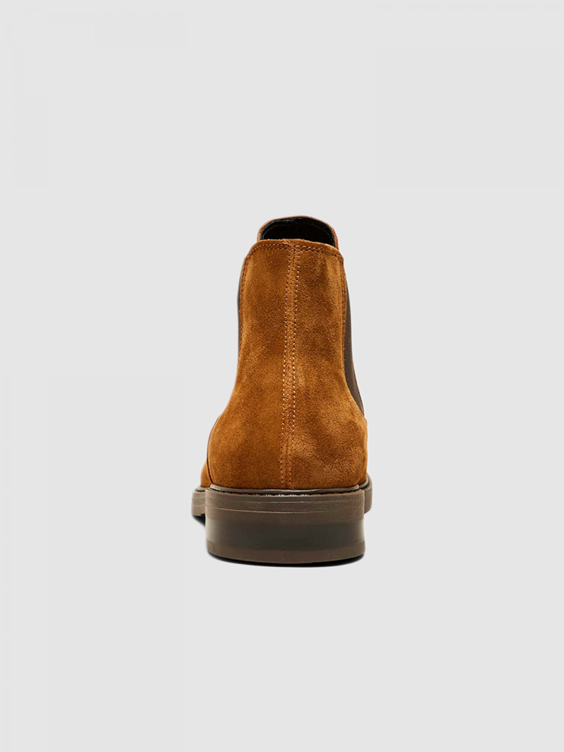 Boots Man Selected