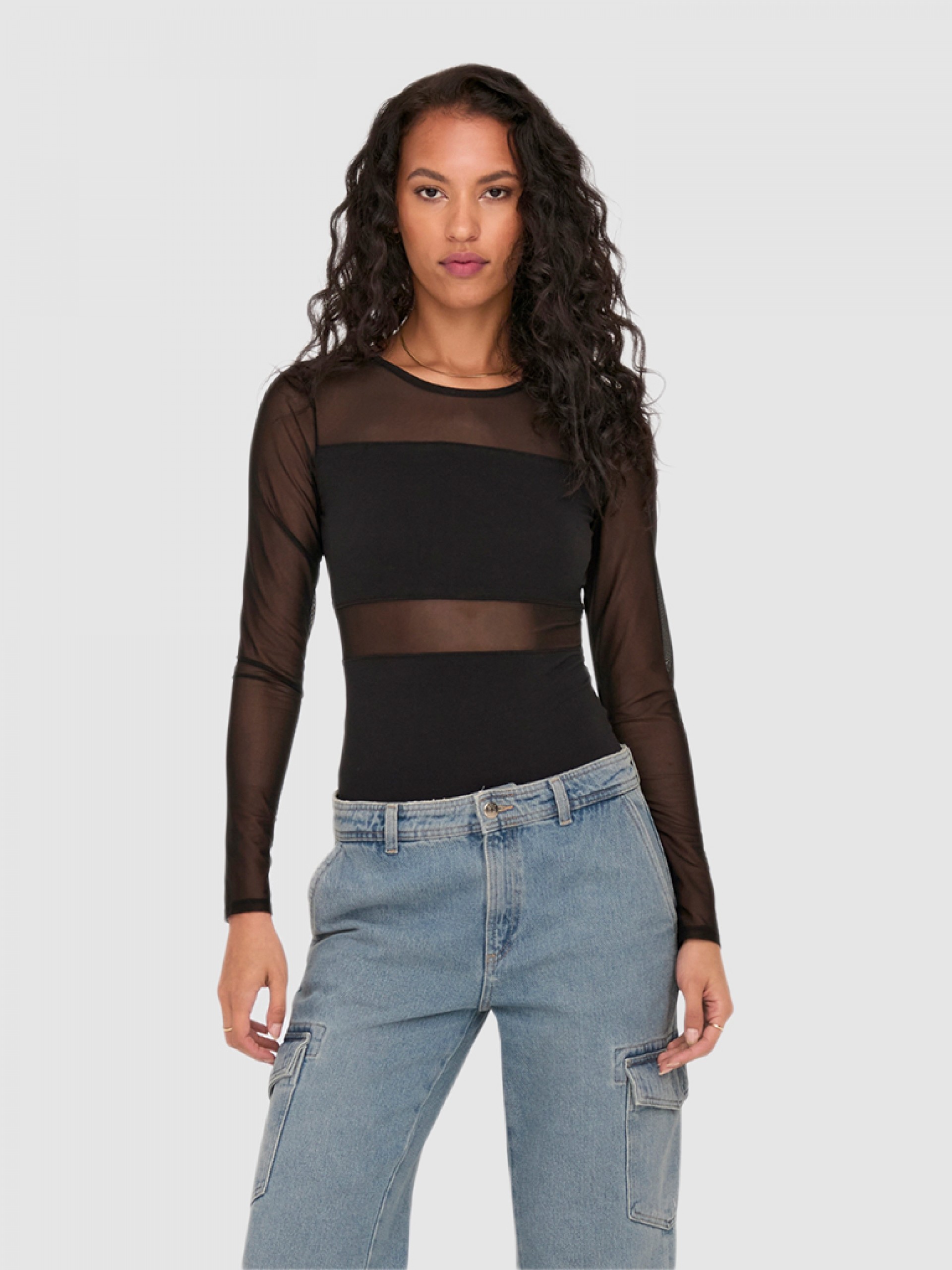 Bodies and Tops Woman Only
