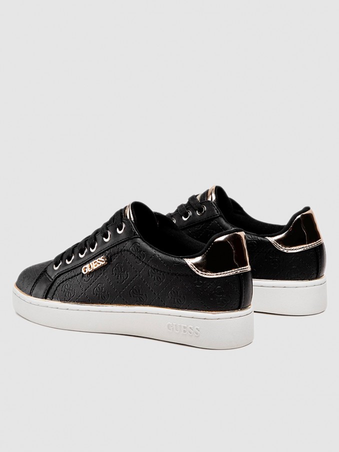 Sneakers Woman Guess