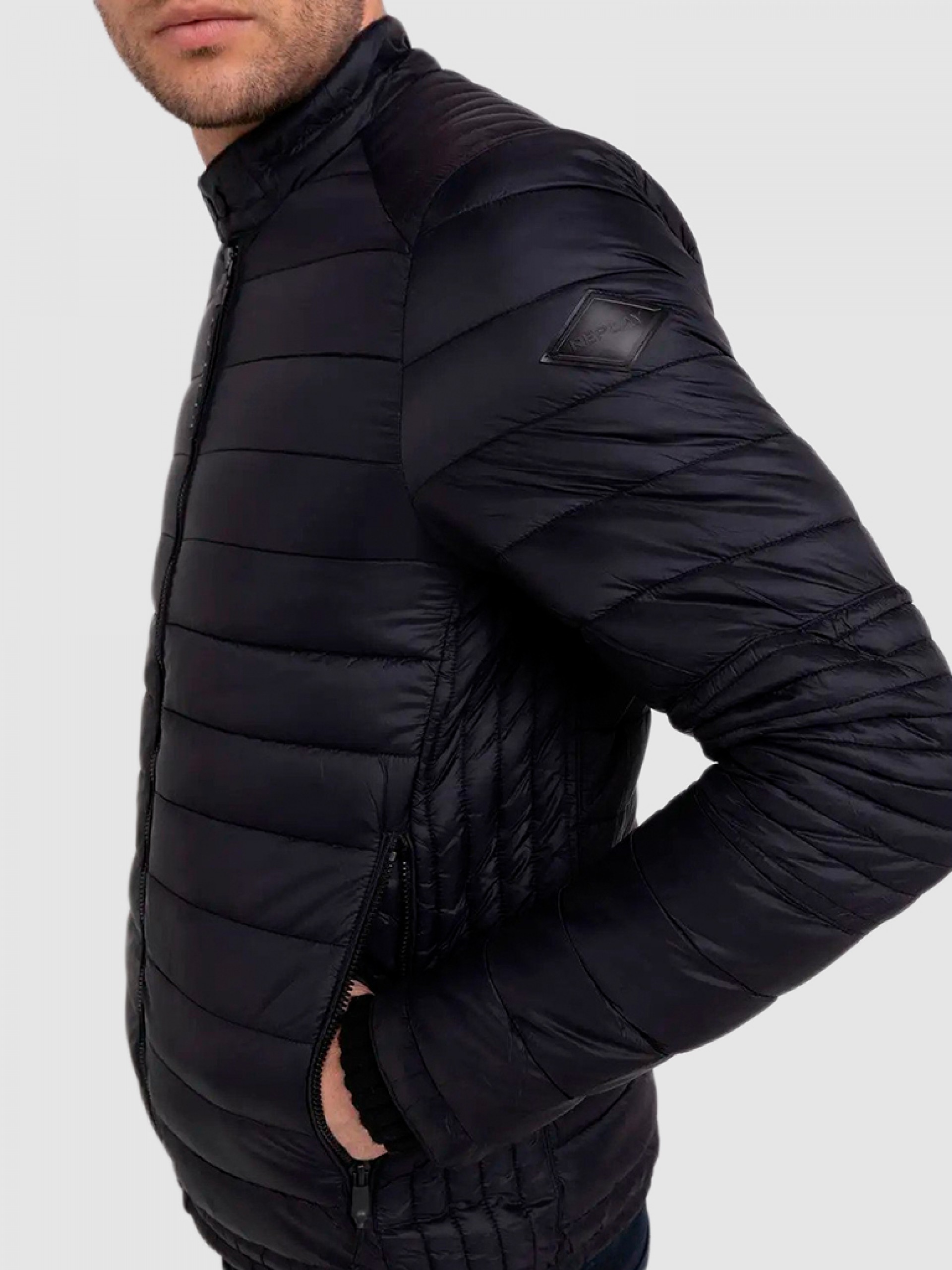 Jacket Man Replay