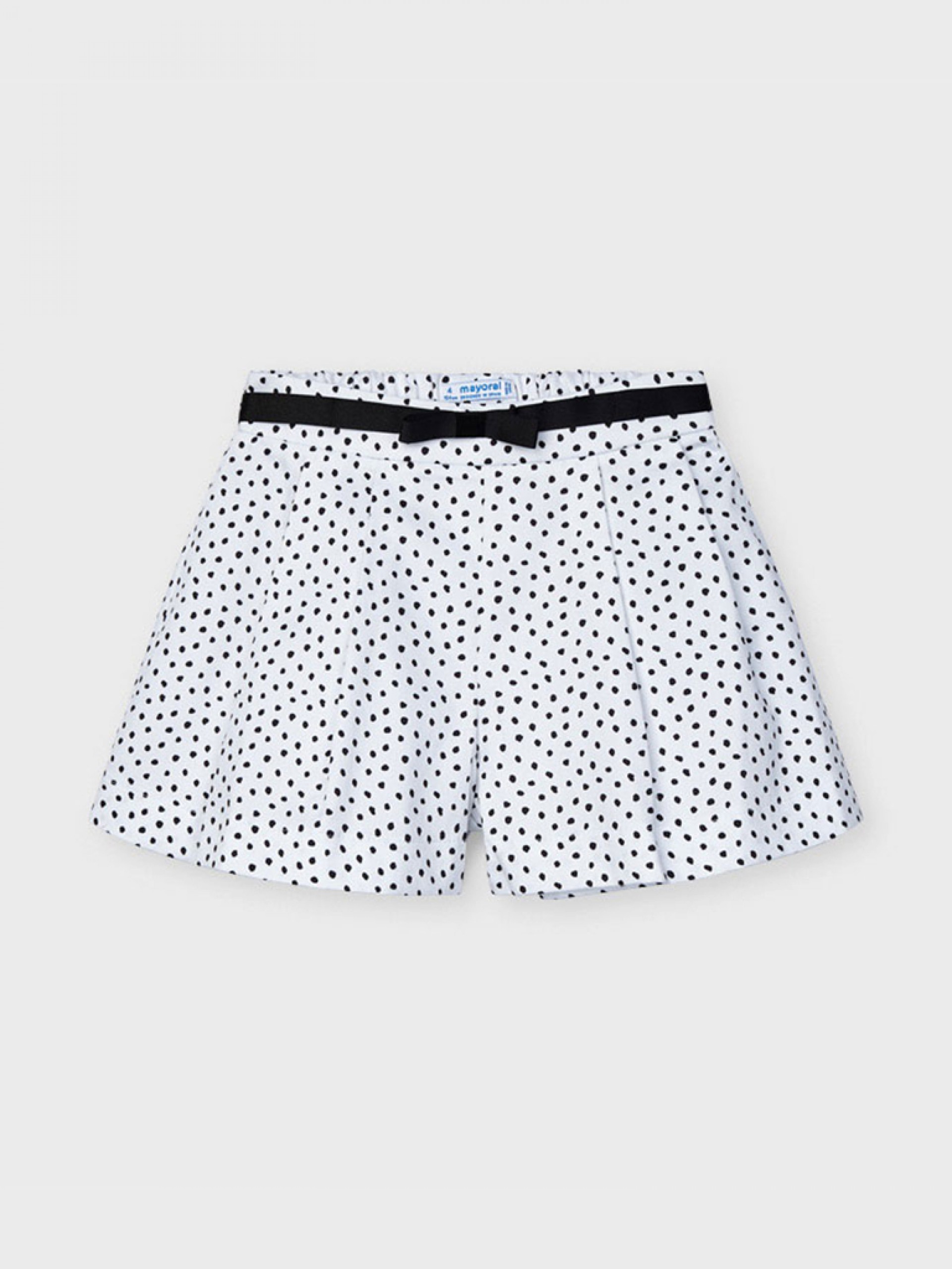 Shorts Girl Mayoral