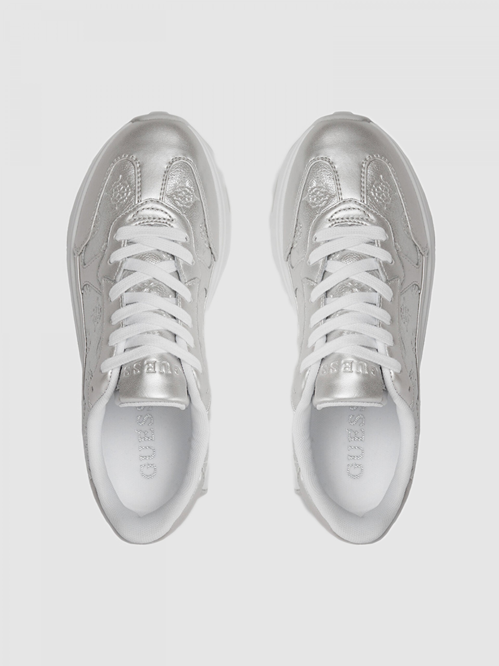 Sneakers Woman Guess