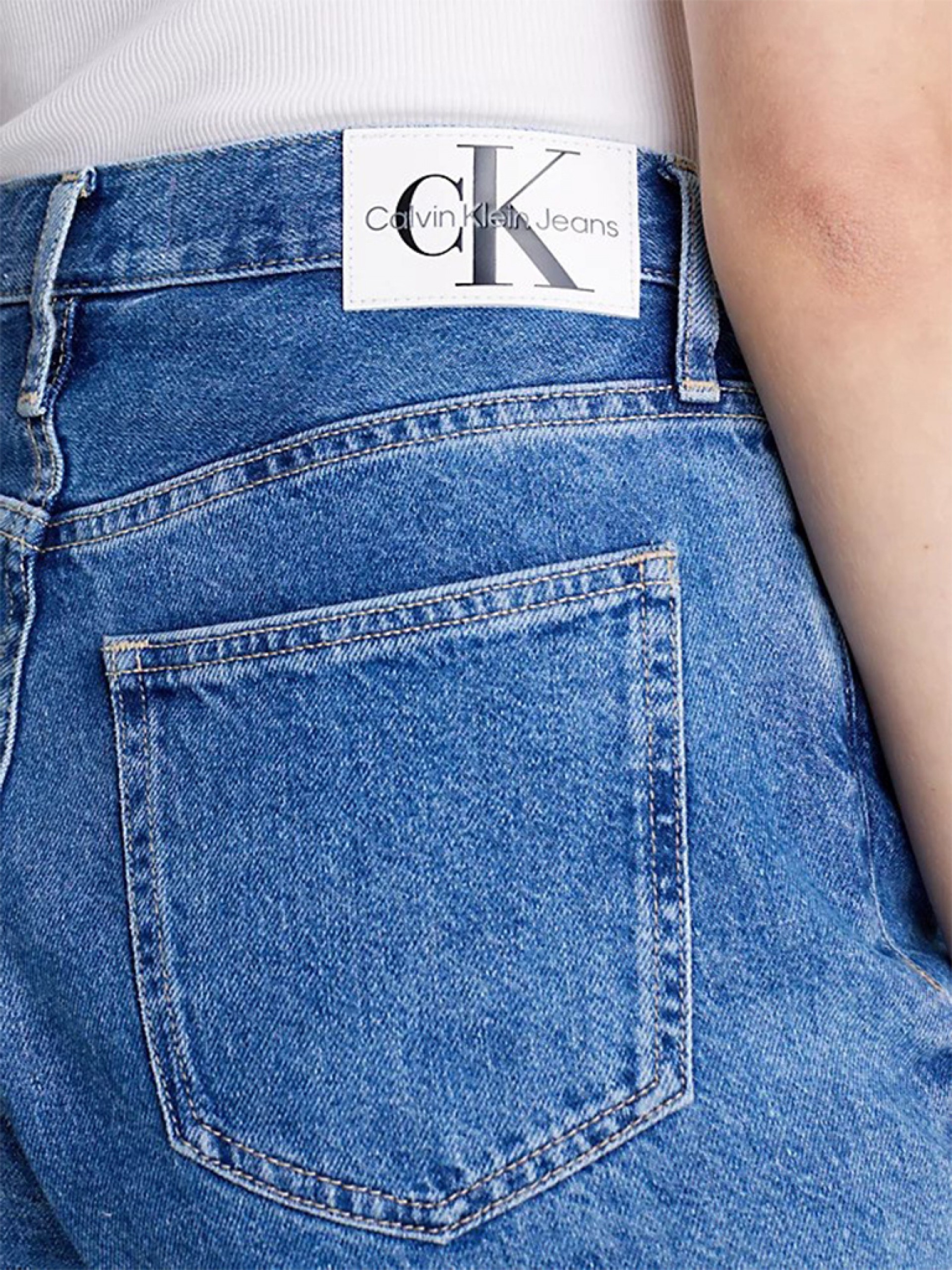 Shorts Woman Calvin Klein