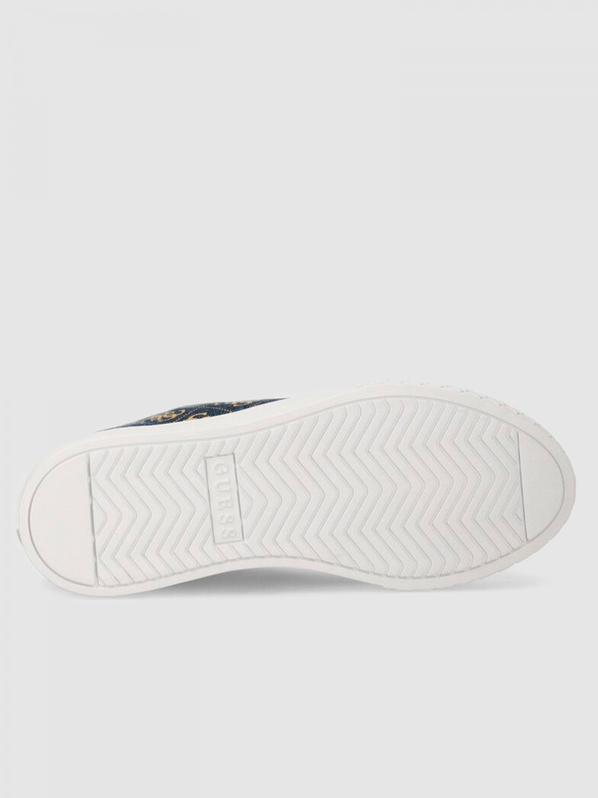Sneakers Woman Guess