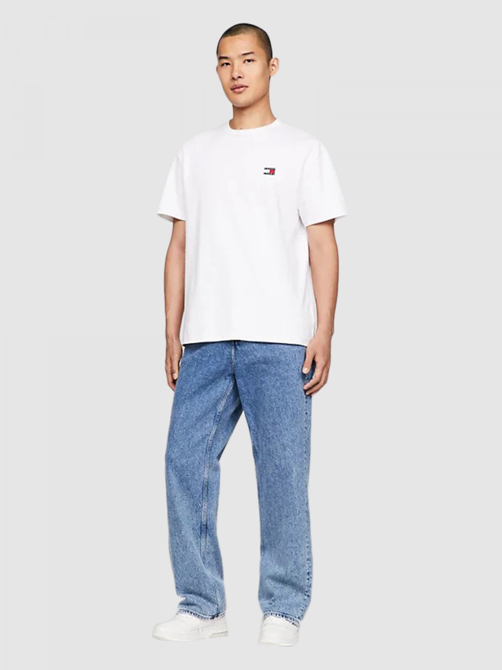 T-Shirt Homem Badge Tommy Jeans
