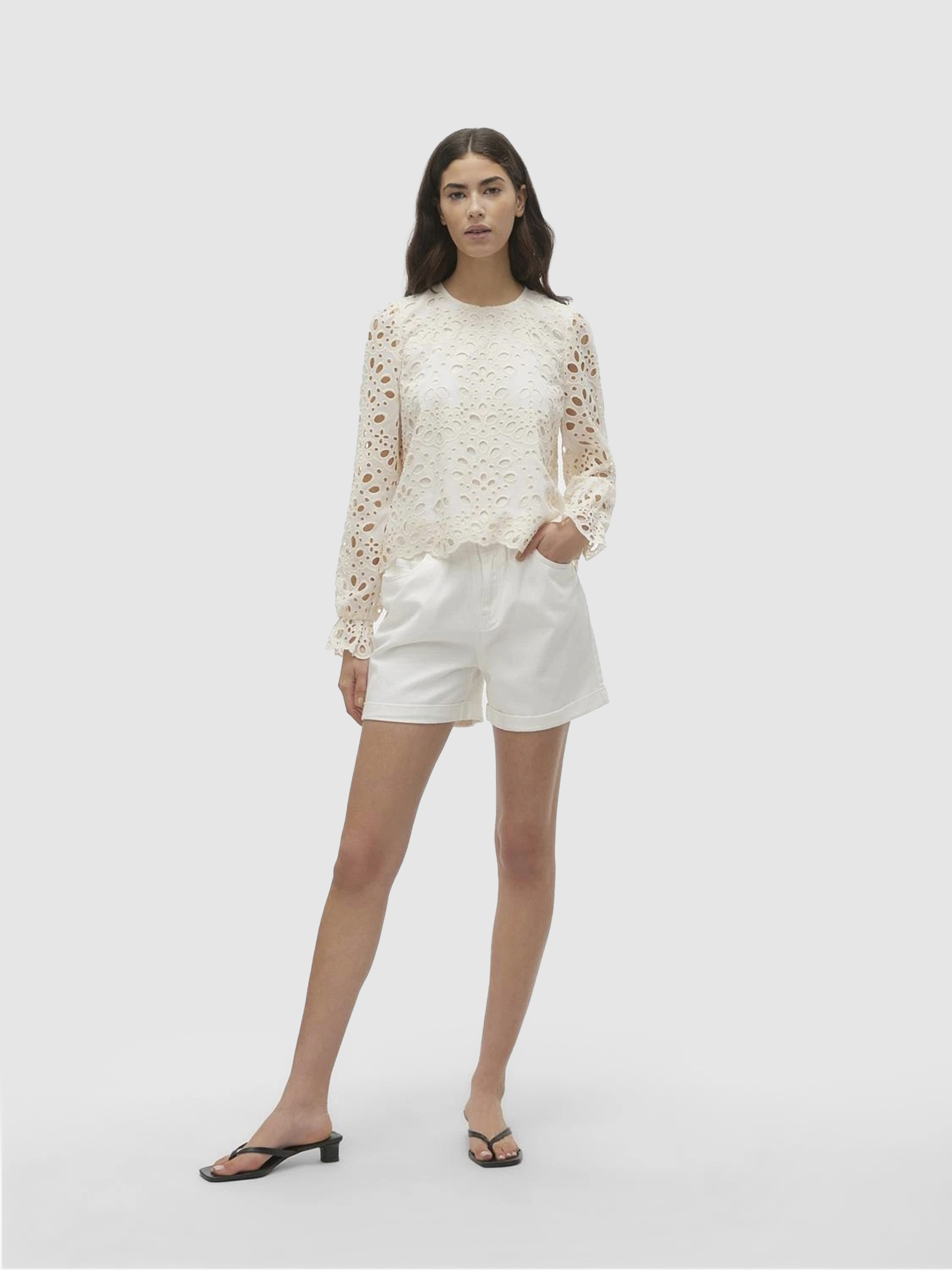 Shorts Woman Vero Moda