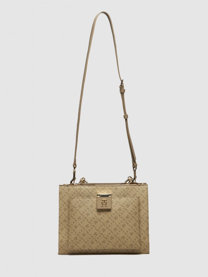 Shoppers Woman Tommy Hilfiger
