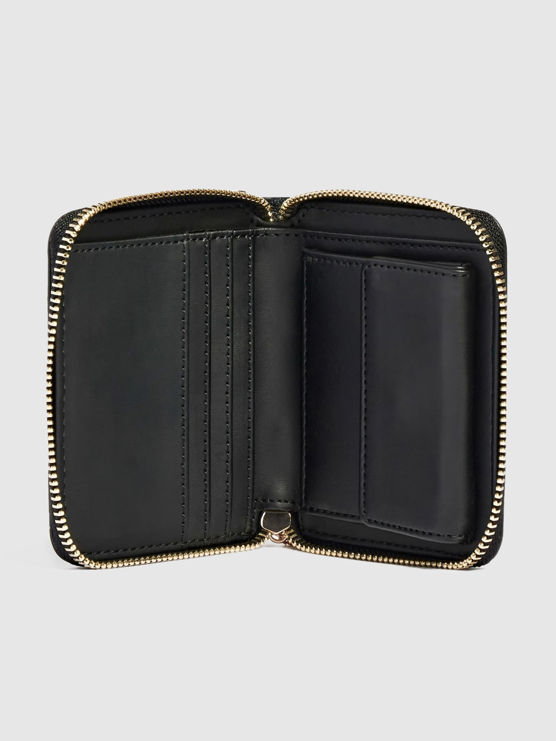 Wallet Woman Guess