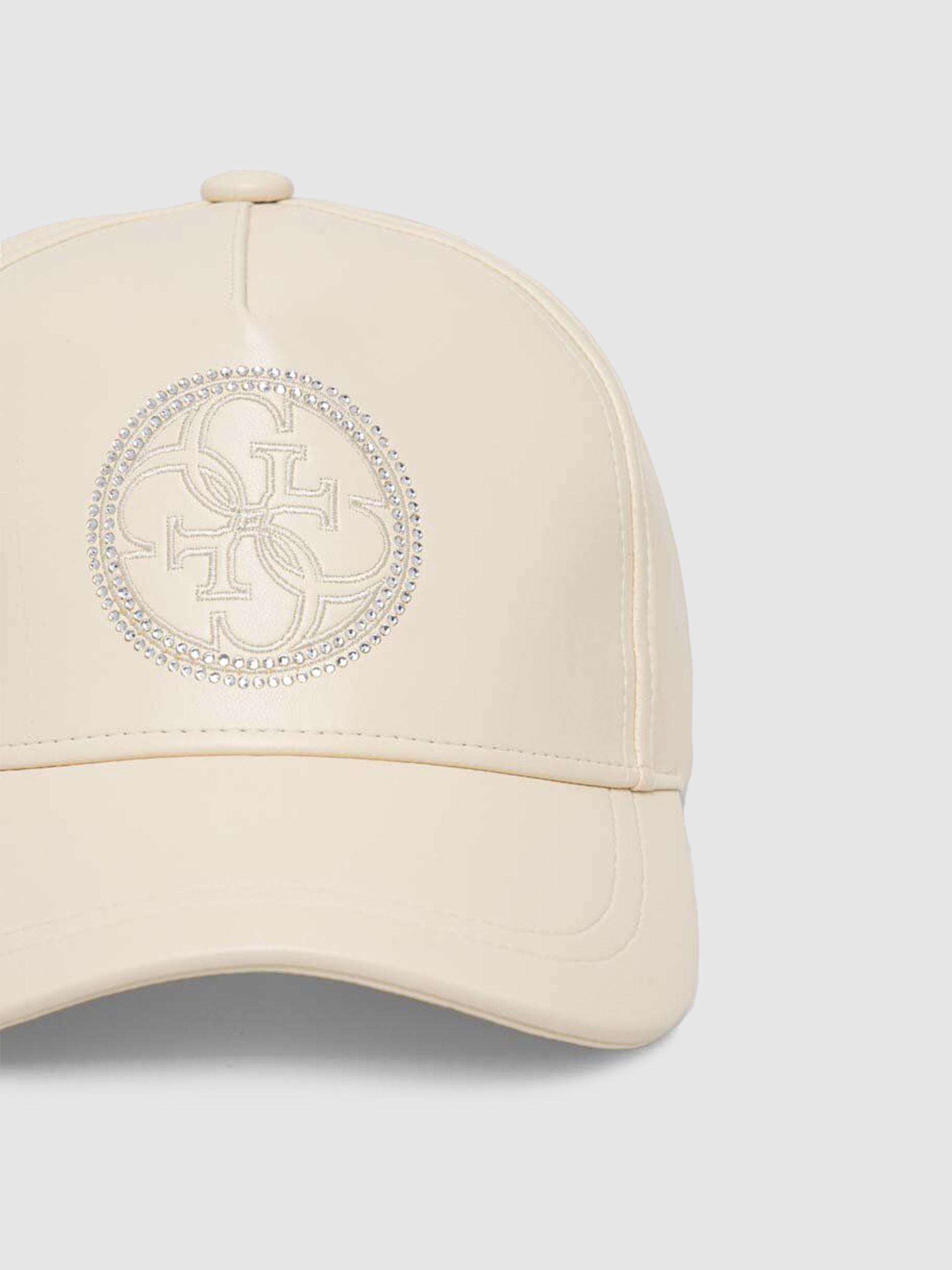 Hats Woman Guess