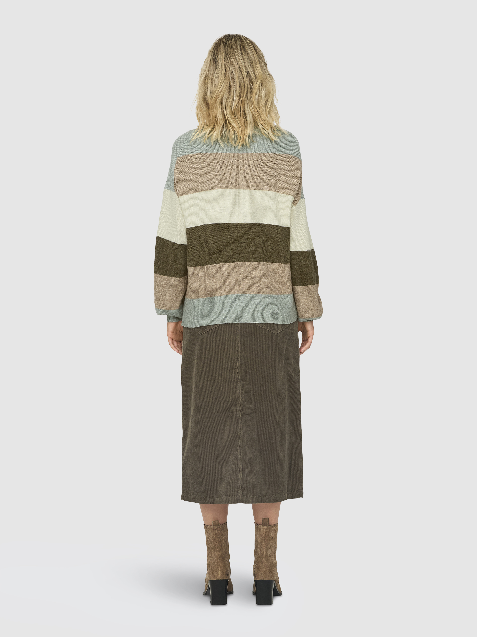 Pullover Woman Only