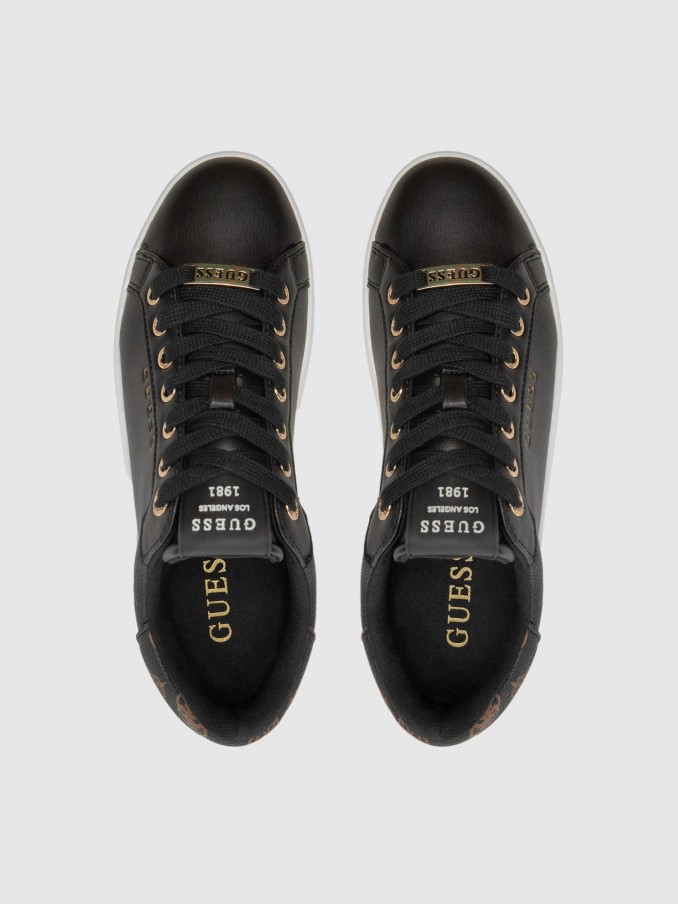 Sneakers Woman Guess