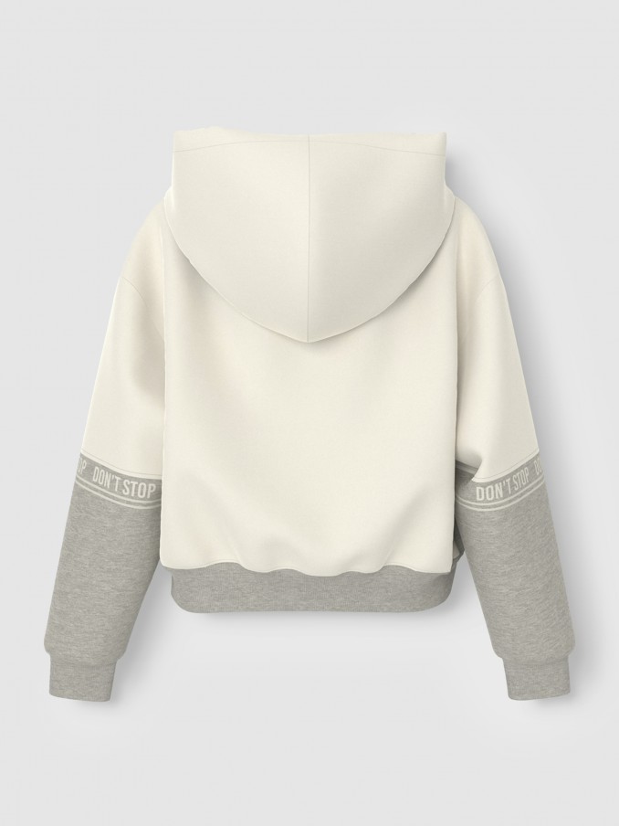 Jumper Girl Name It