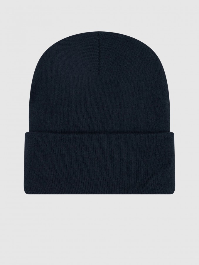Beanie Boy Levis