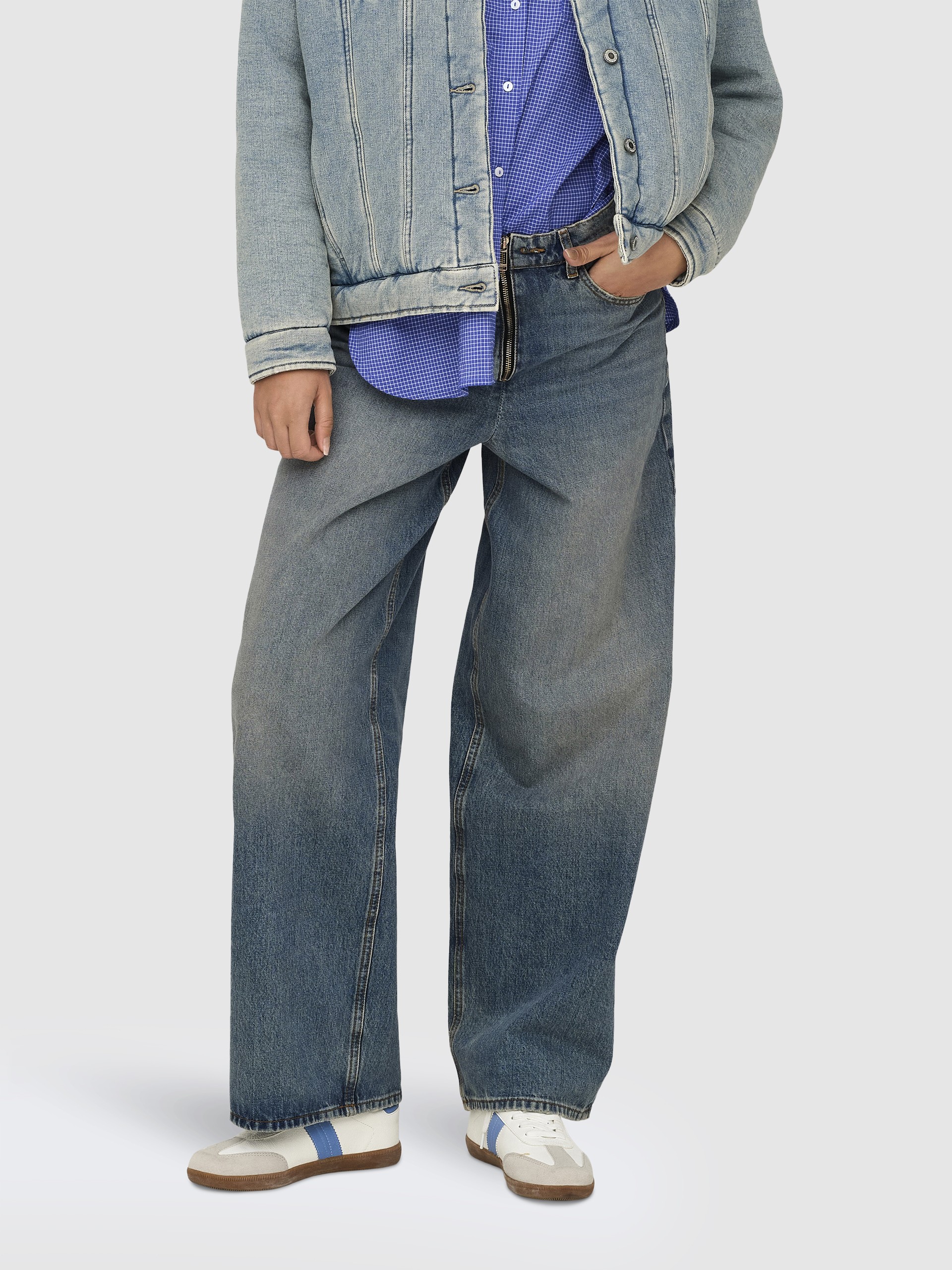 Pants Woman Only