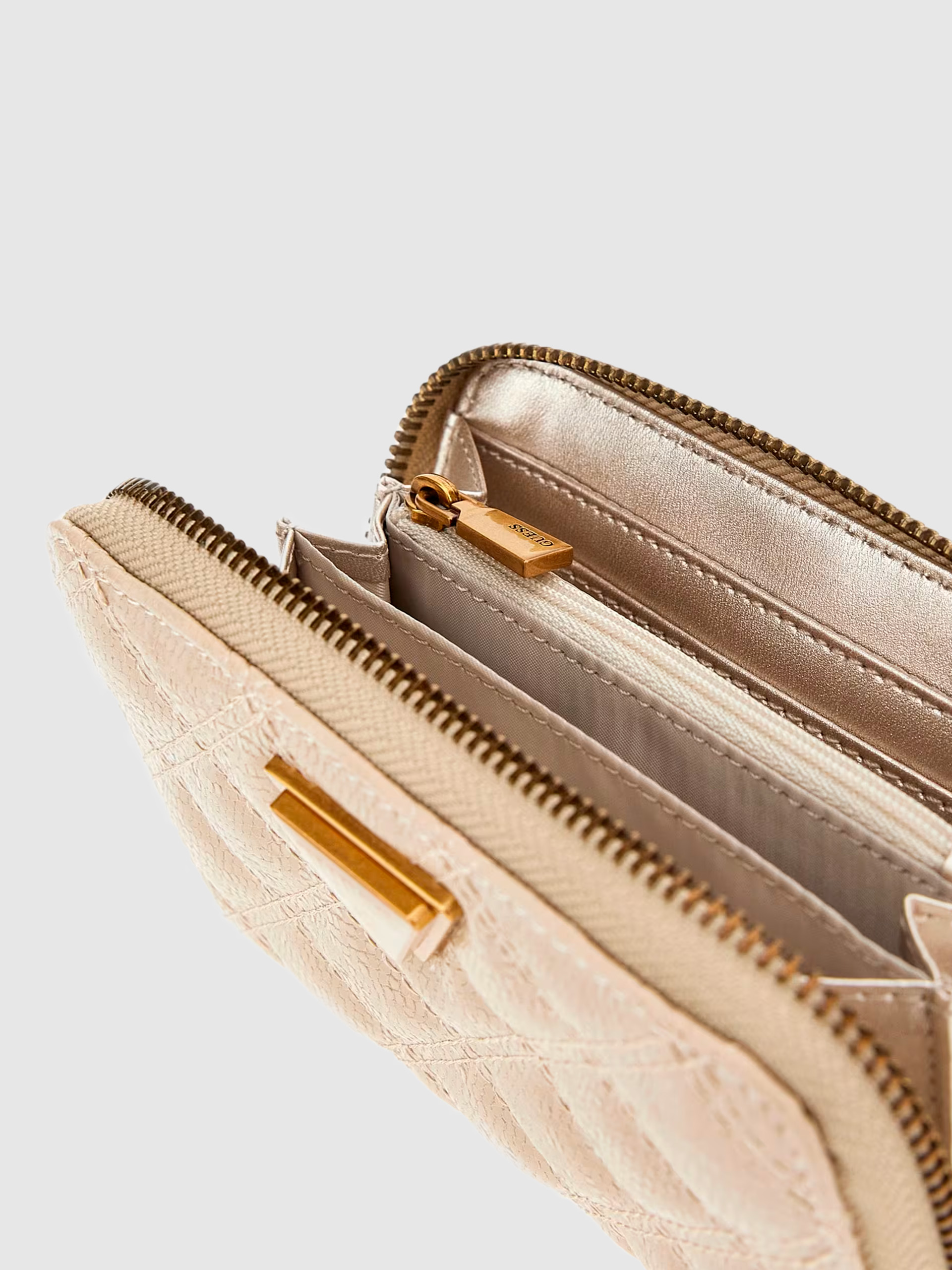 Billetera Mujer Guess