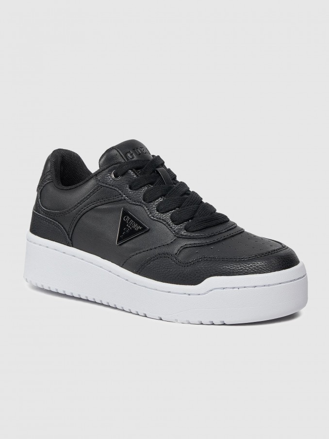 Sneakers Woman Guess