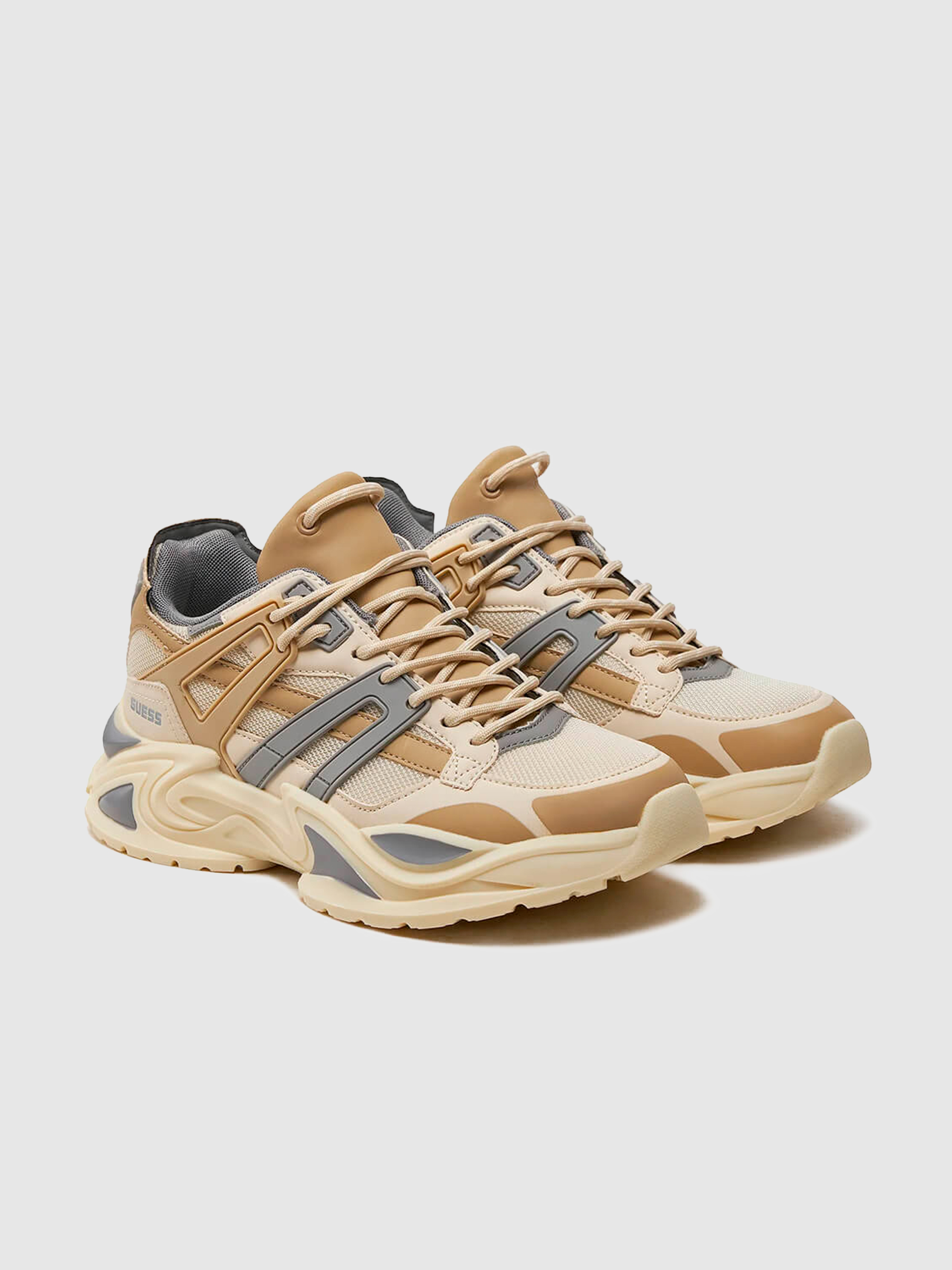 Sneakers Woman Guess