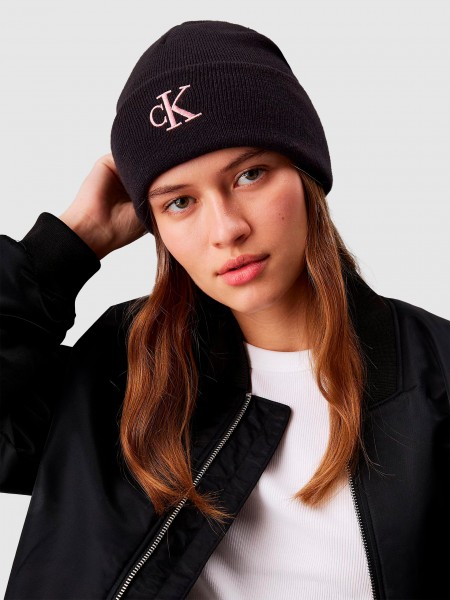 Beanie Woman Calvin Klein Beanie Woman Calvin Klein
