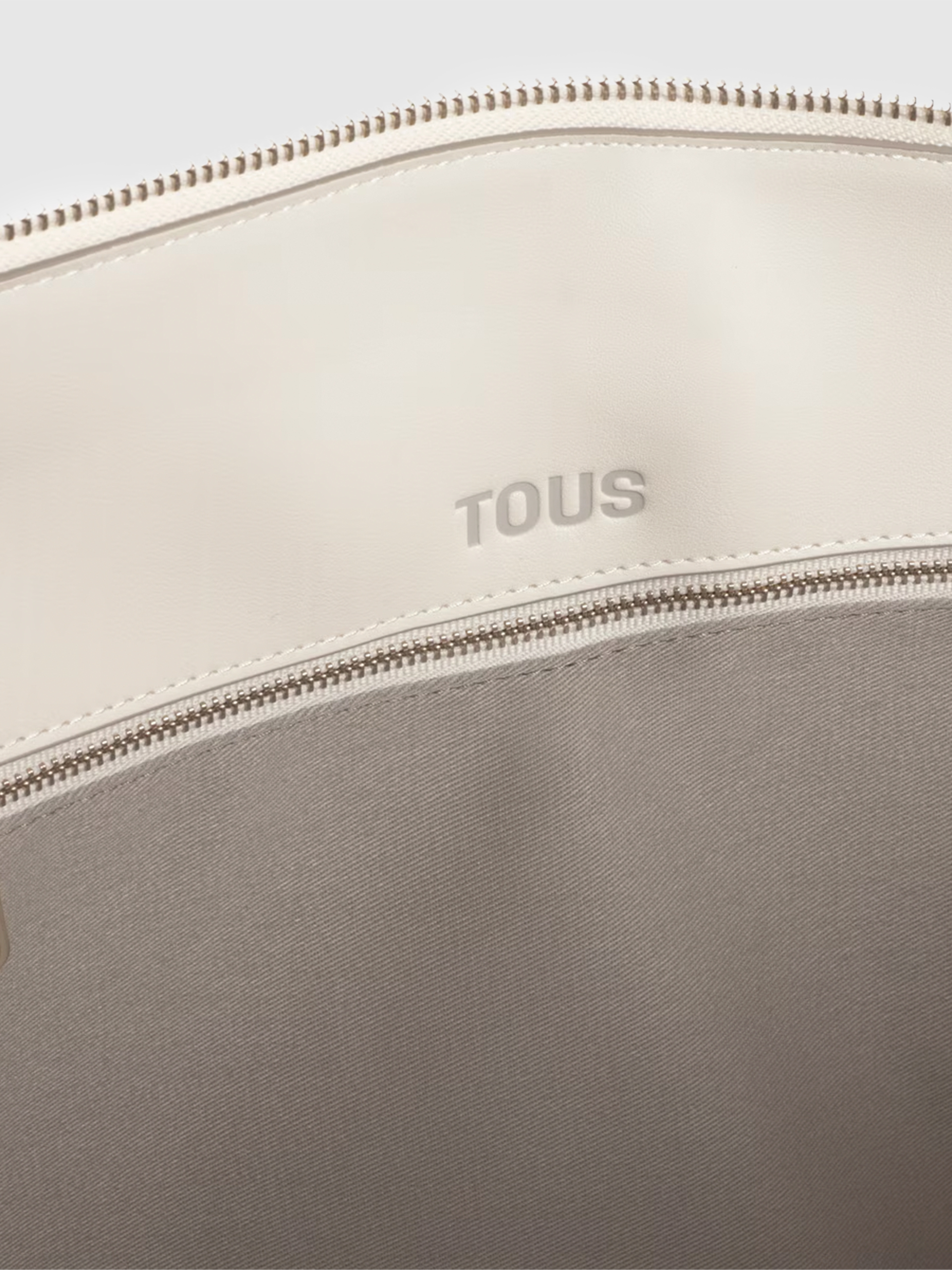 Shoppers Woman Tous