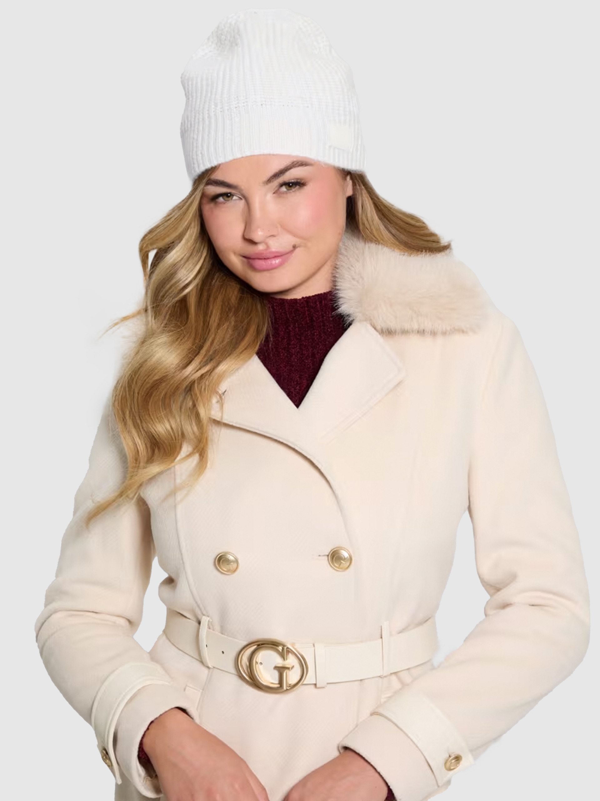 Beanie Woman Guess