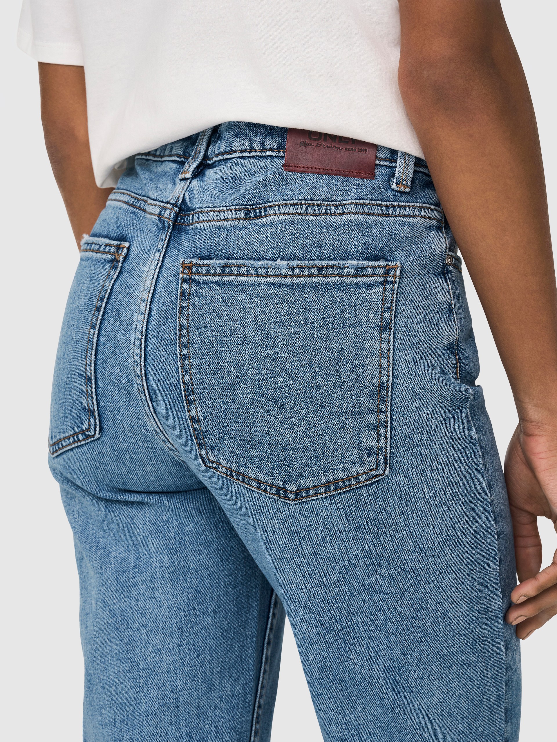 Pants Woman Only